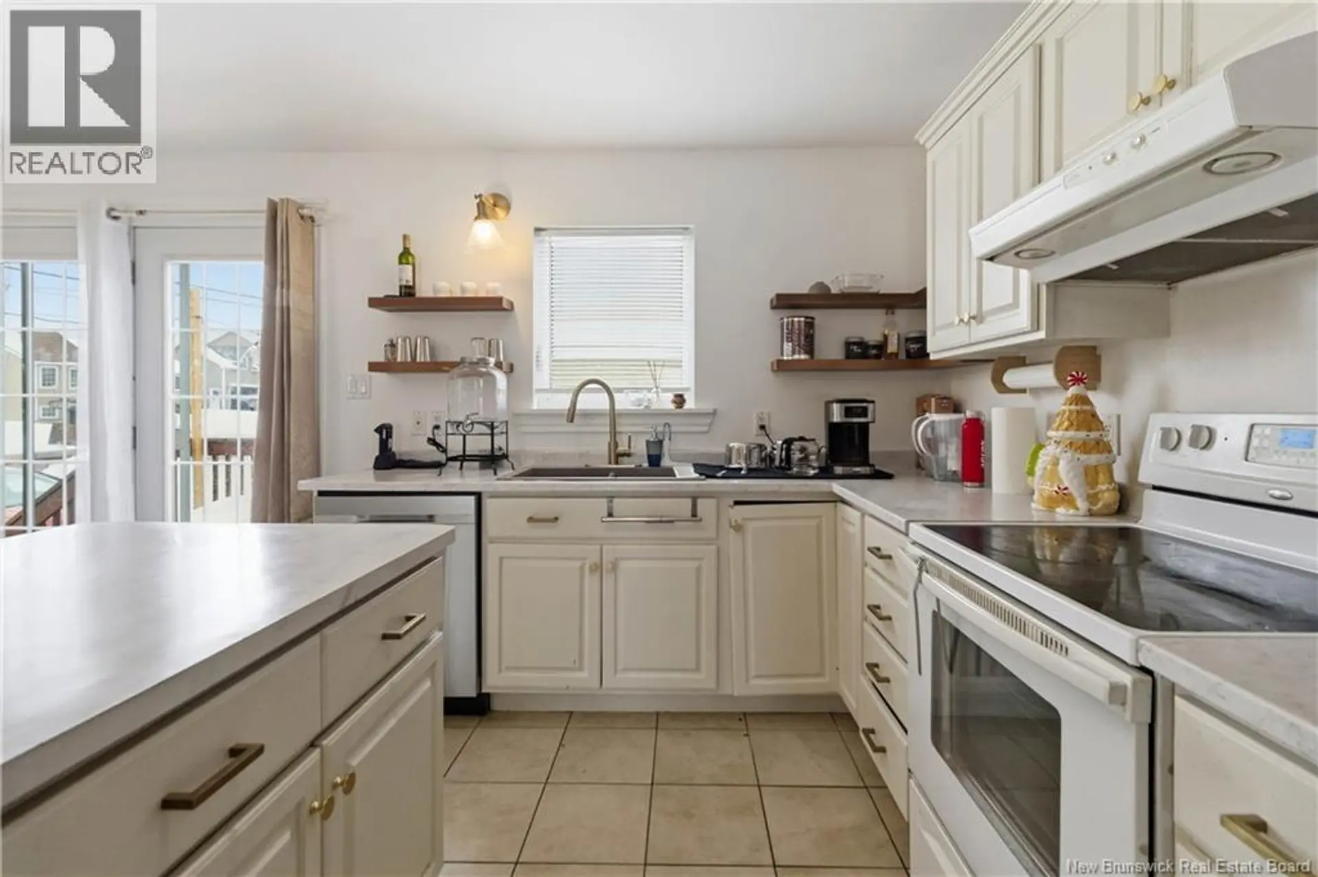 109 STILLWATER DRIVE - Image 6