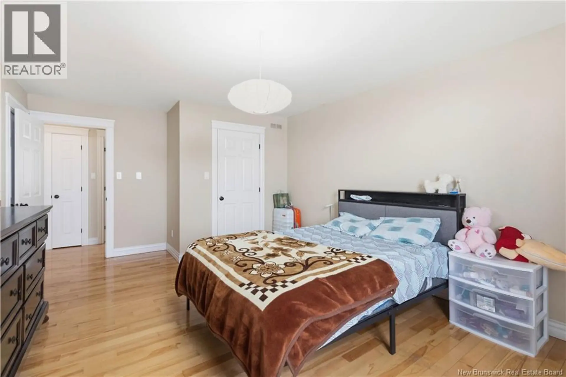 109 STILLWATER DRIVE - Image 17