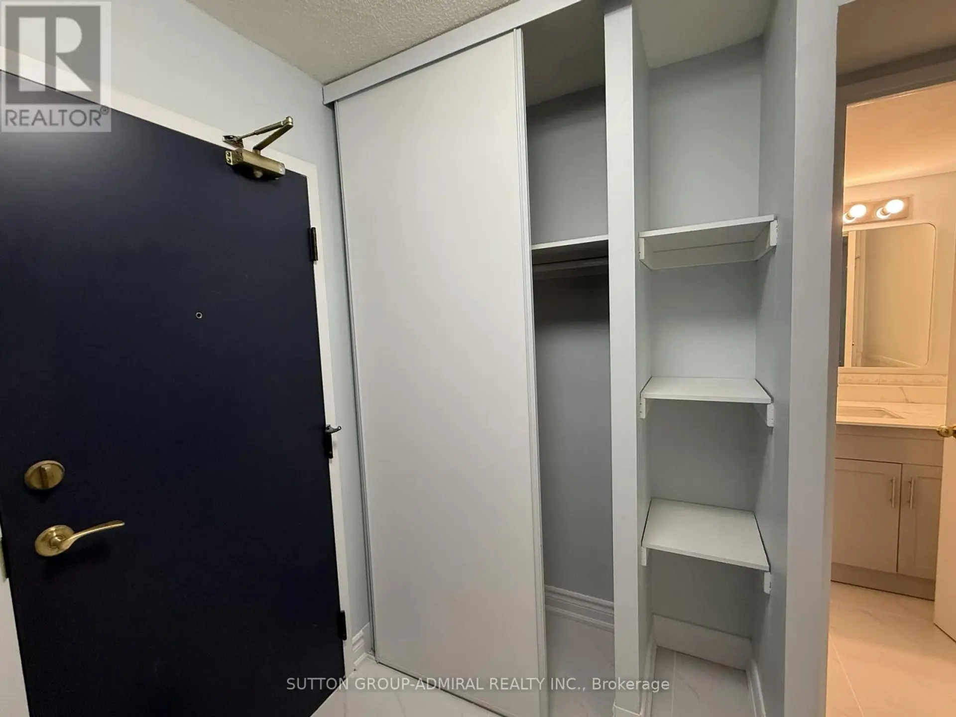 #511 330 MCCOWAN ROAD - Image 2