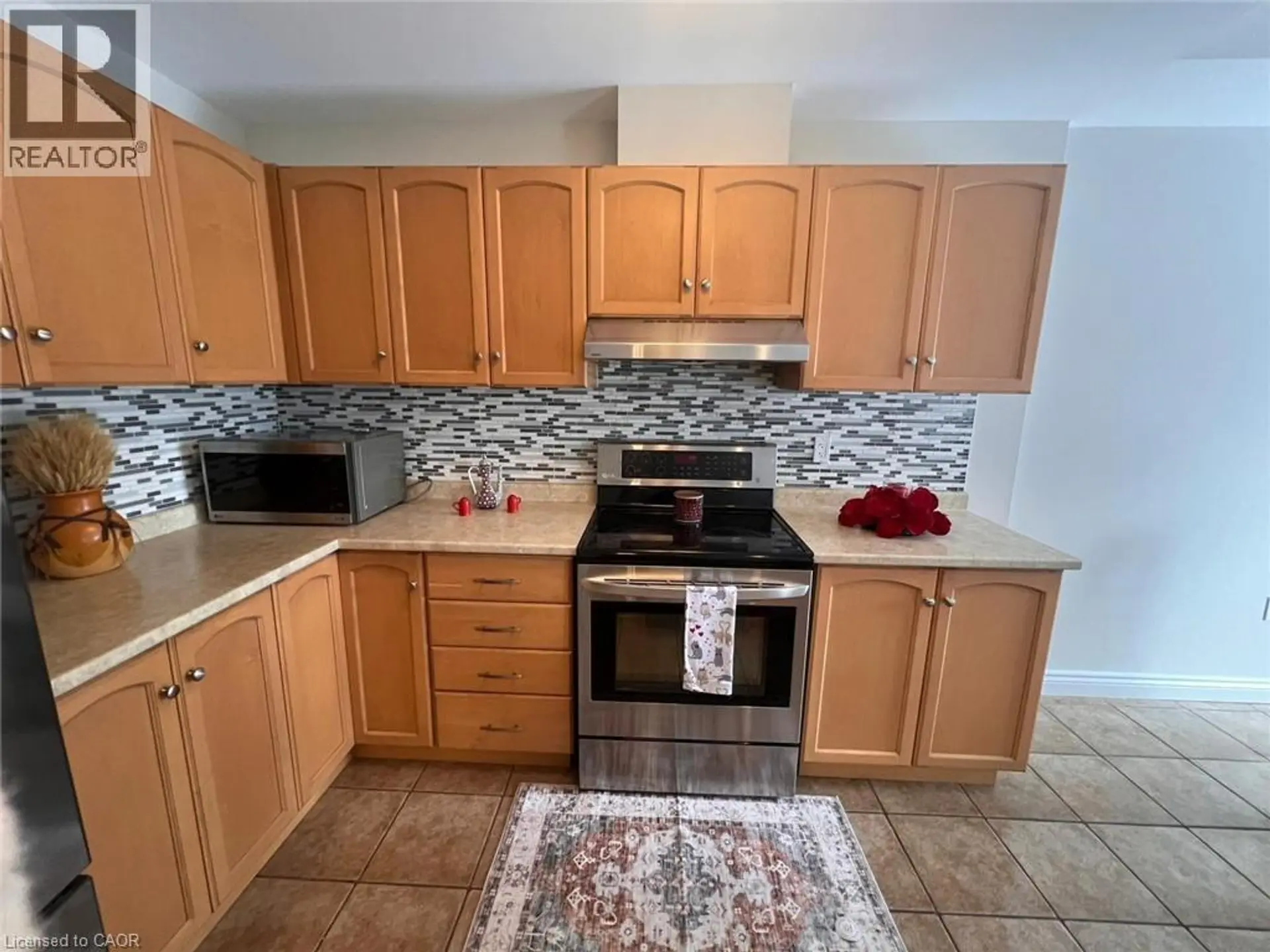 22 LIDDYCOAT Lane - Image 3