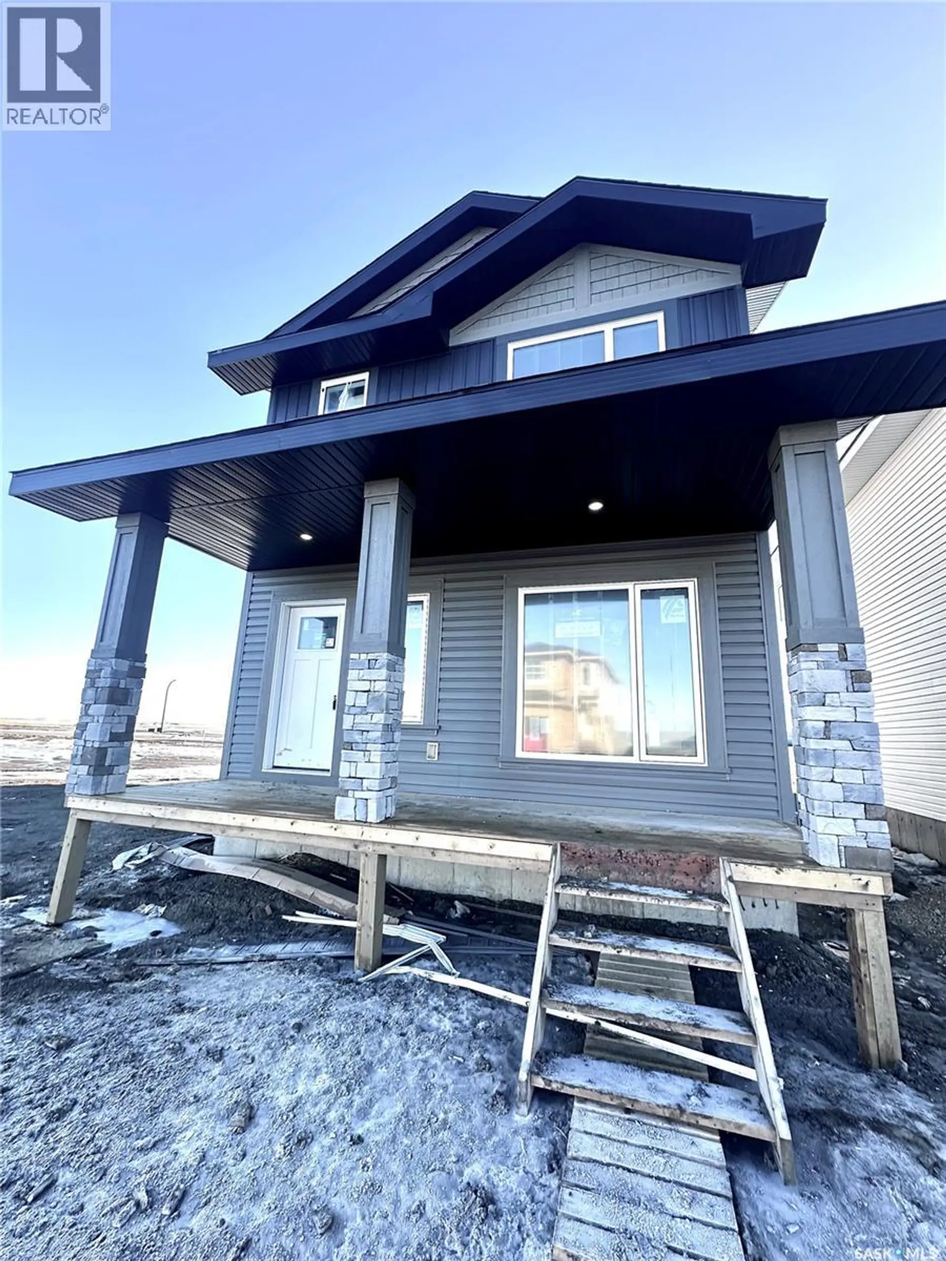 1121 CAMDEN GARDENS - Image 1