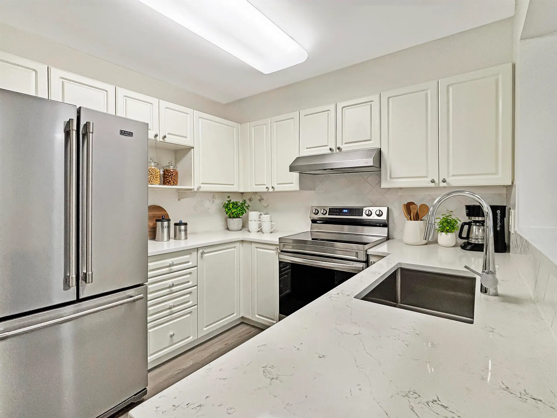 #205 5518 14th Avenue - Image 4