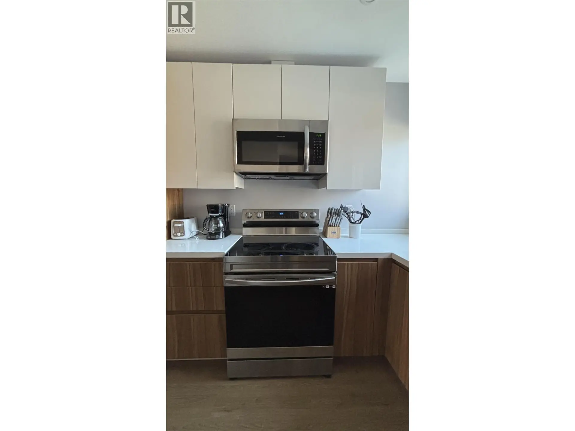 #5 1425 NALABILA BOULEVARD - Image 11