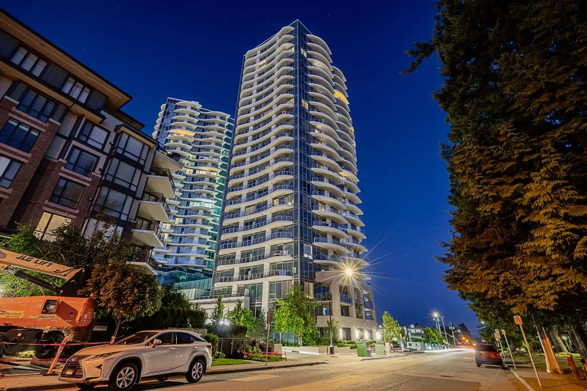 Property at #1805 1500 Martin Street, White Rock, BC