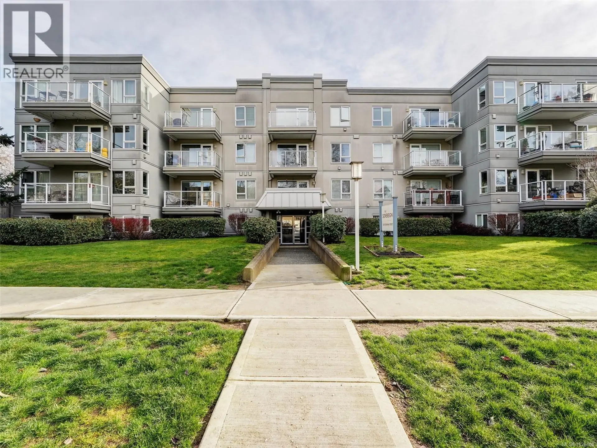 Property at #403 2647 Graham St, Victoria, BC