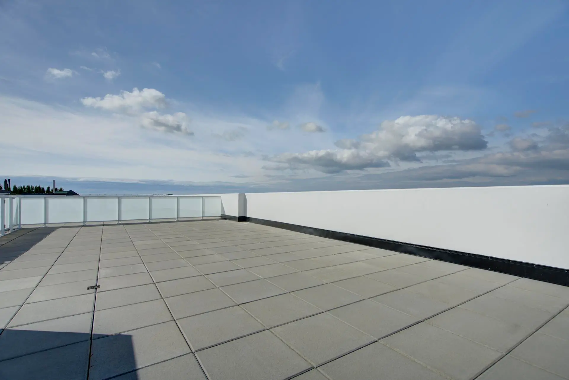 #1805 5788 Gilbert Road - Image 11