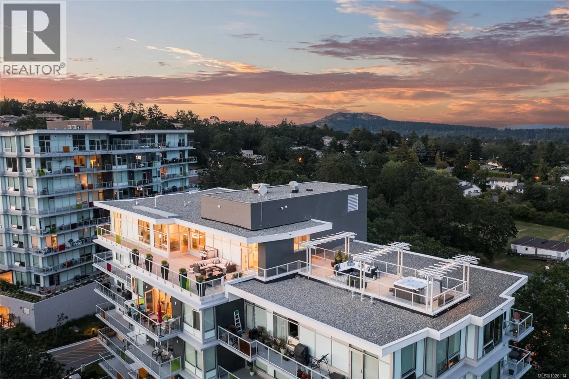 Property at #PH902 4009 Rainbow Hill Lane, Saanich, BC