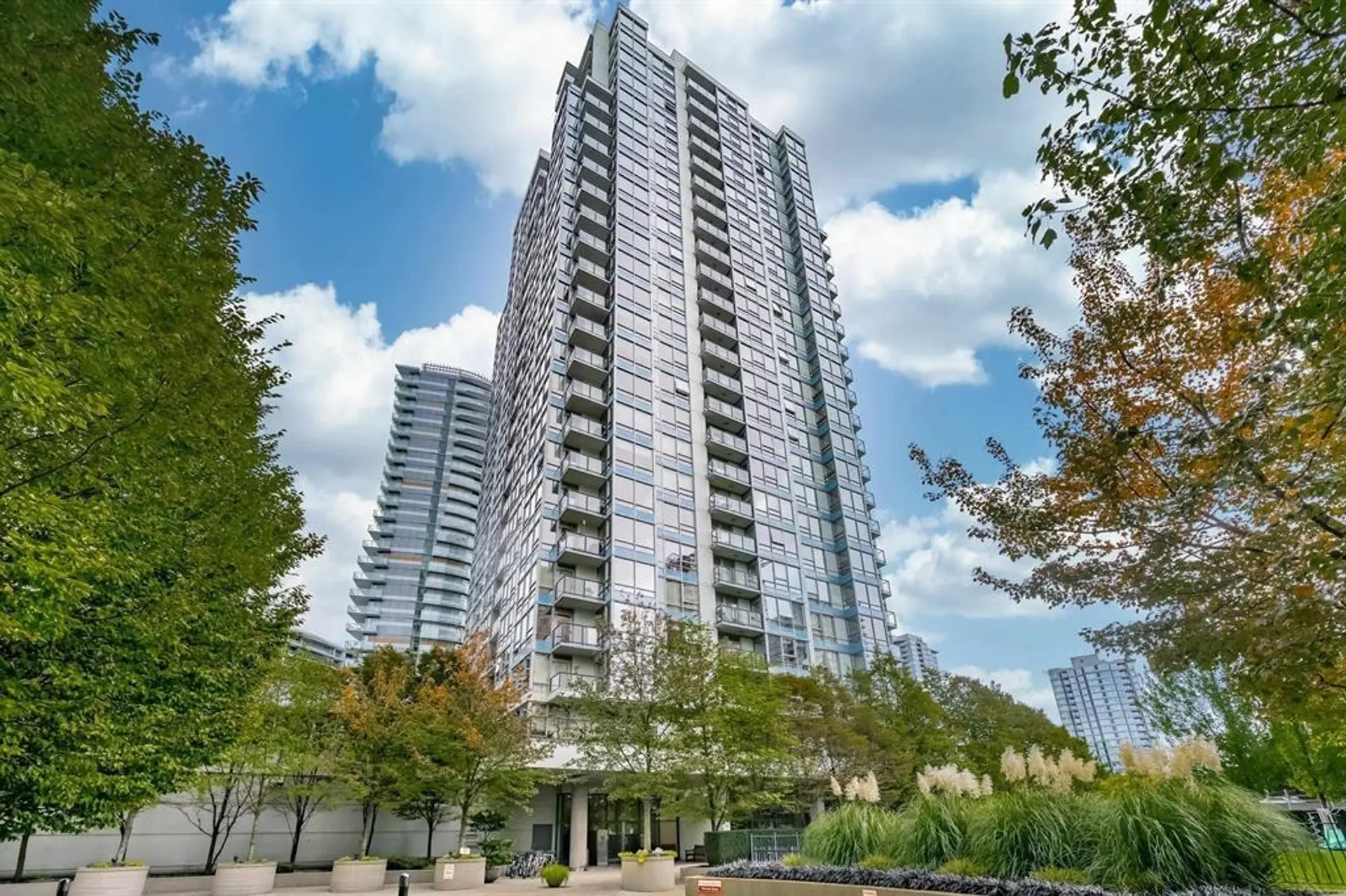 Property at #1006 939 Expo Boulevard, Vancouver, BC