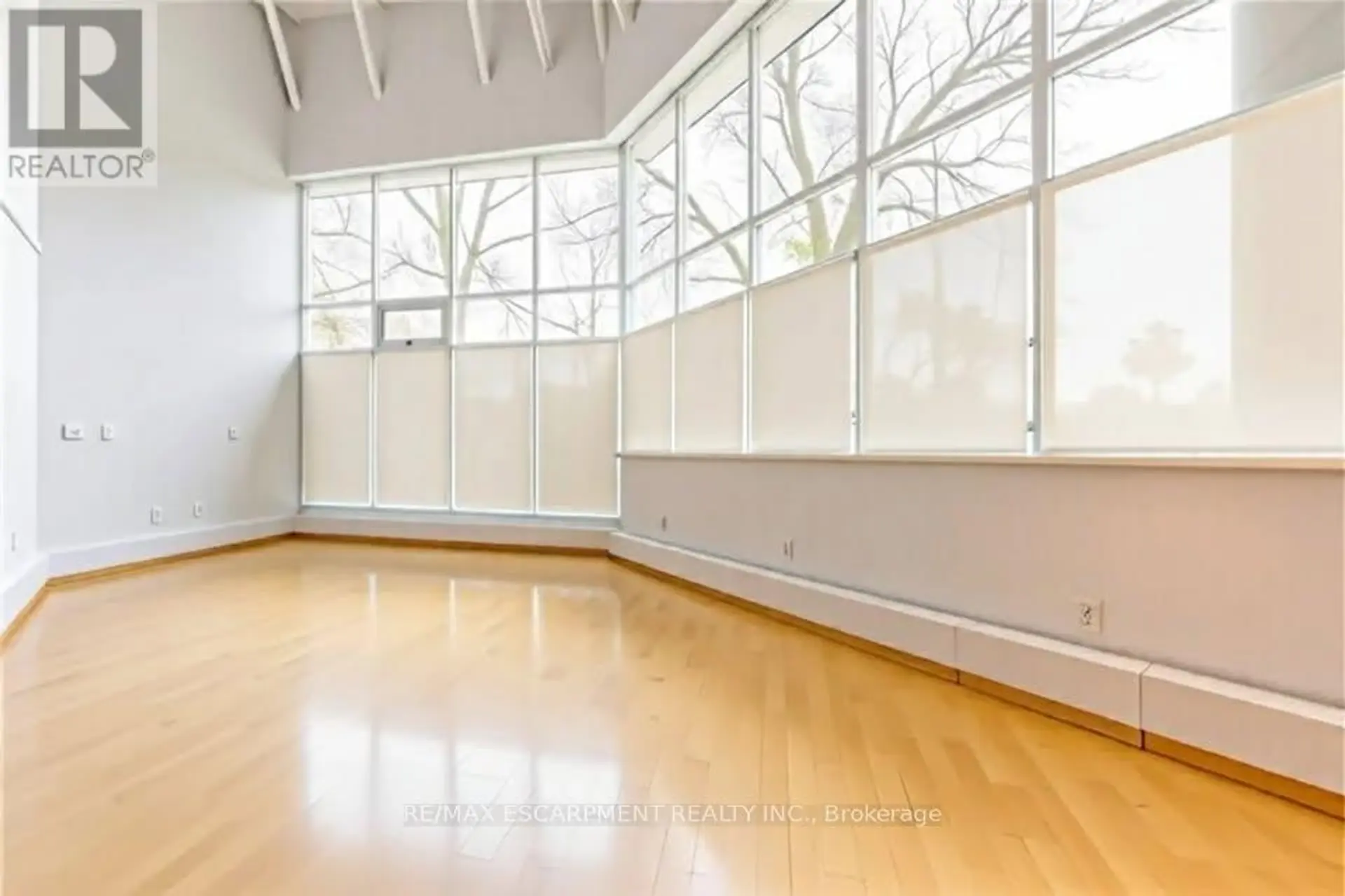 #106 66 BAY STREET S - Image 11