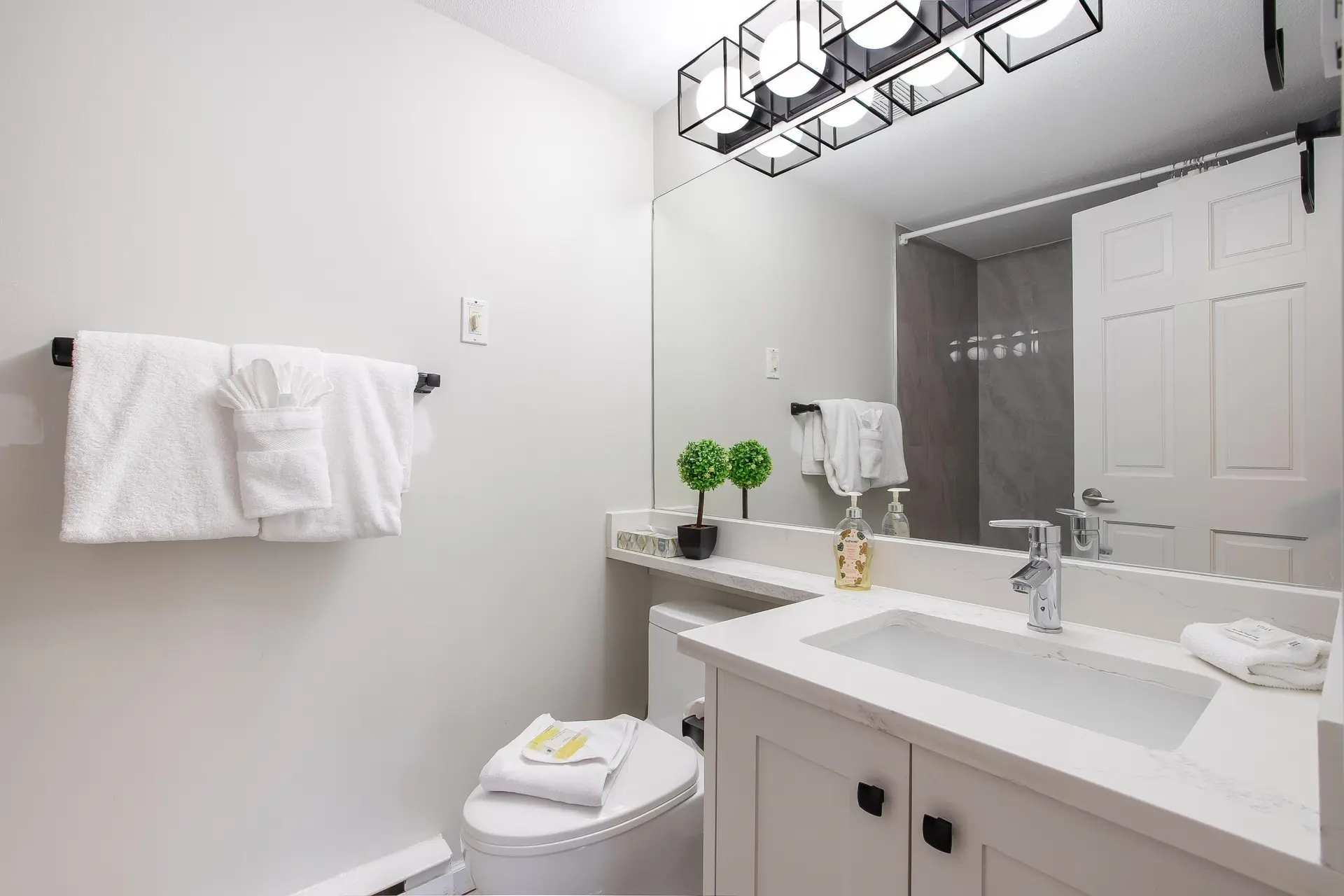 #20 4355 Northlands Boulevard - Image 12