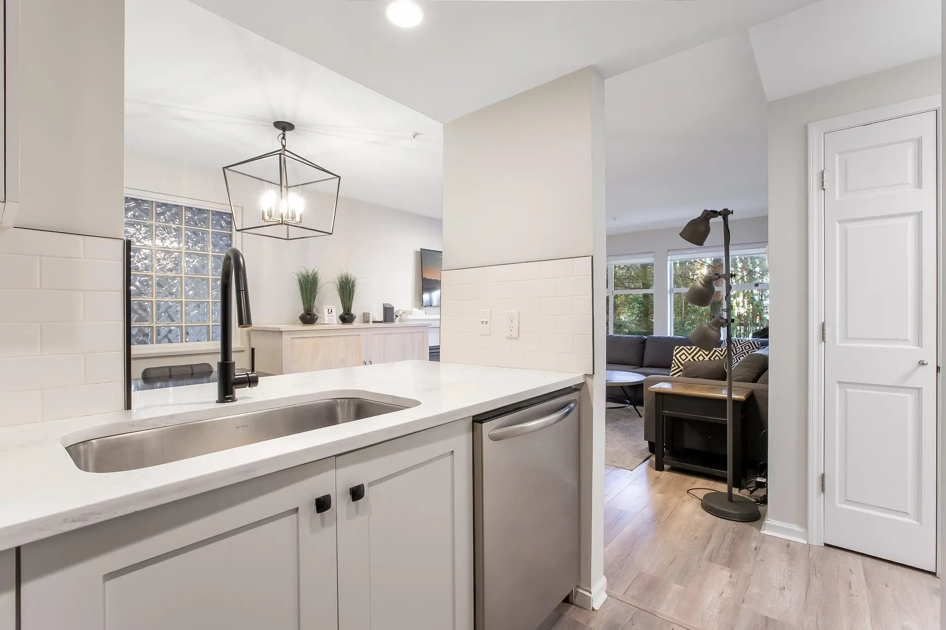 #20 4355 Northlands Boulevard - Image 8