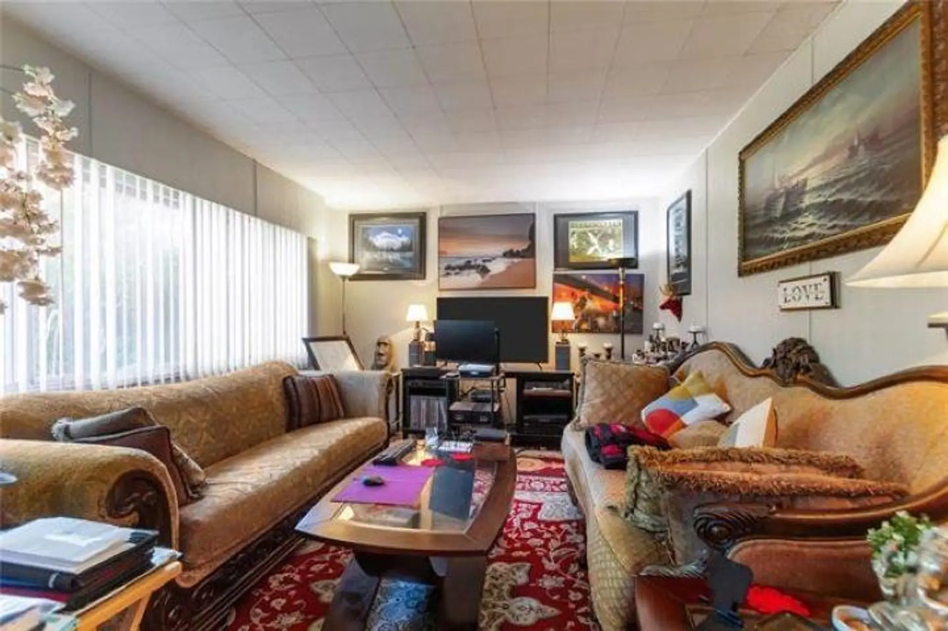 2058 Hillside Avenue - Image 4
