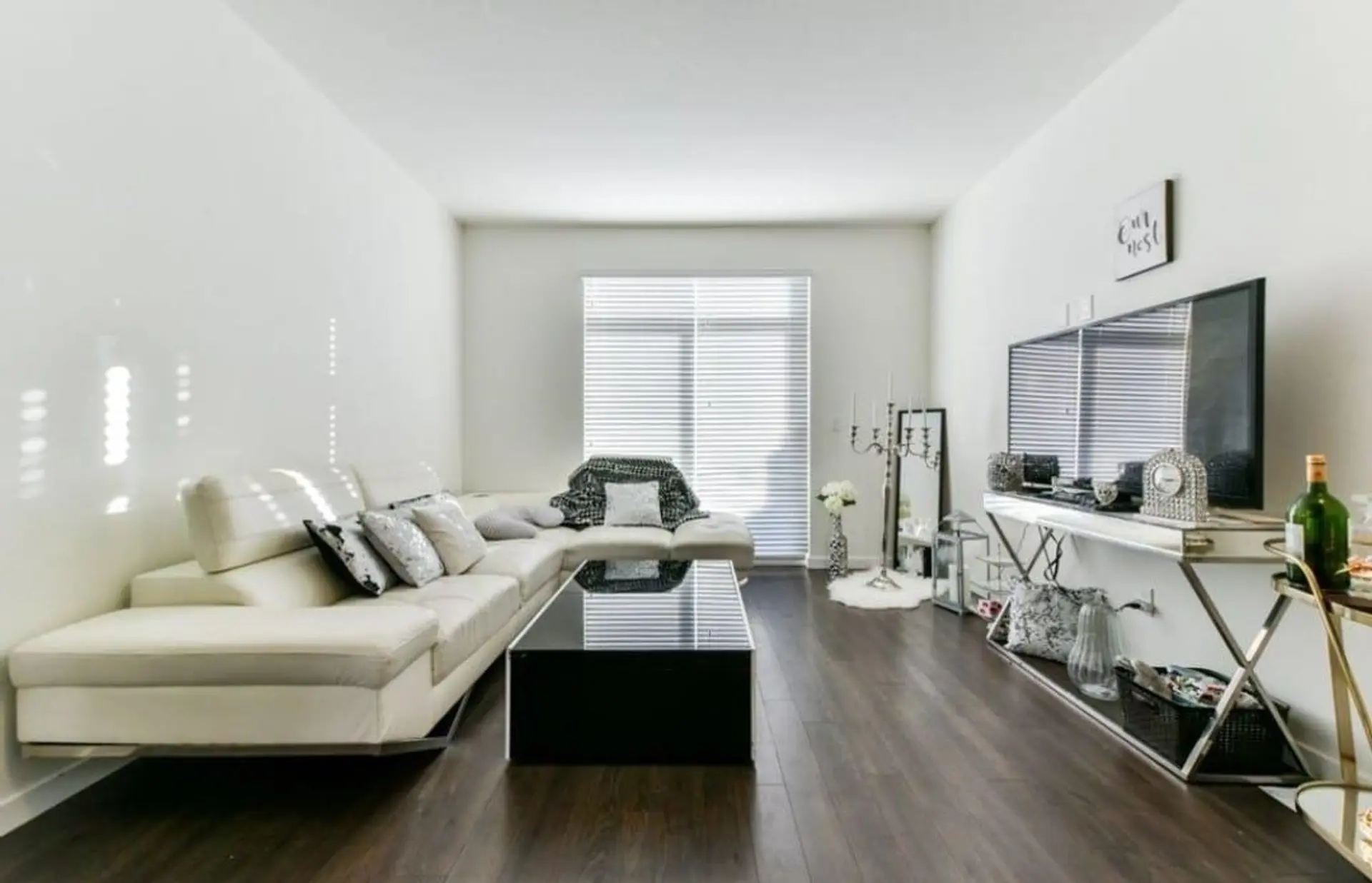 #16 14955 60 Avenue - Image 2