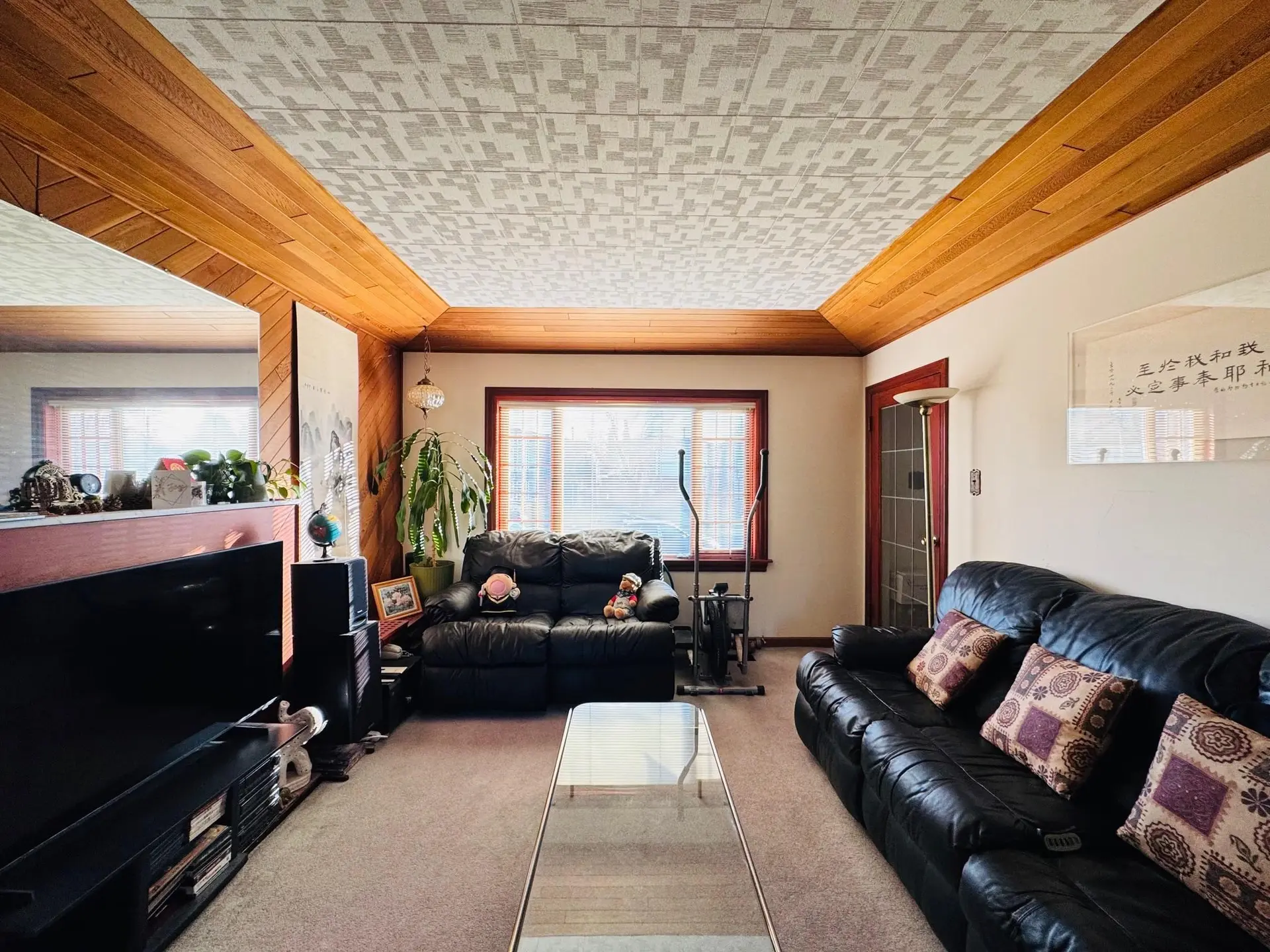 2621 Kitchener Street - Image 2