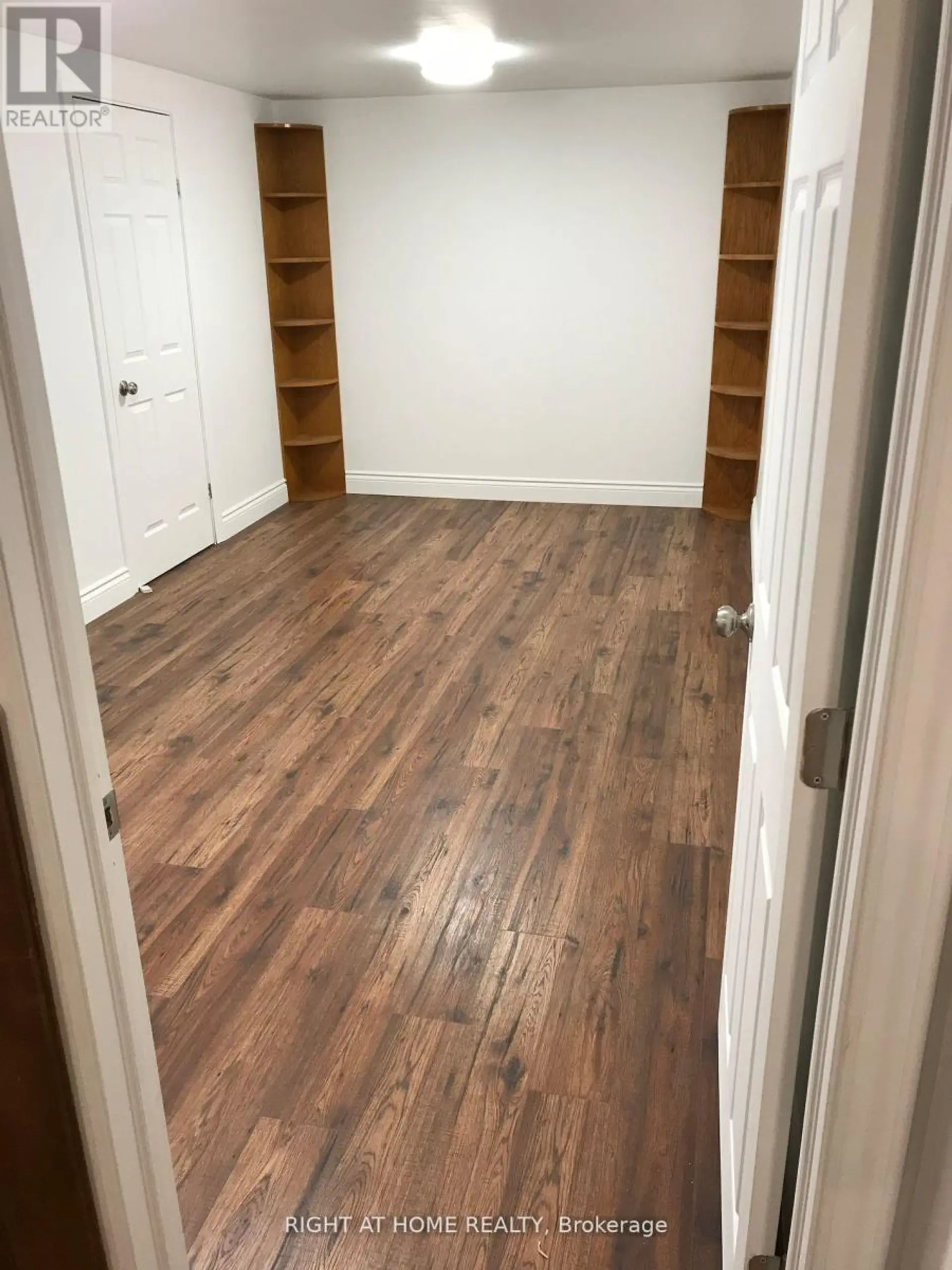 220 KING STREET - Image 16