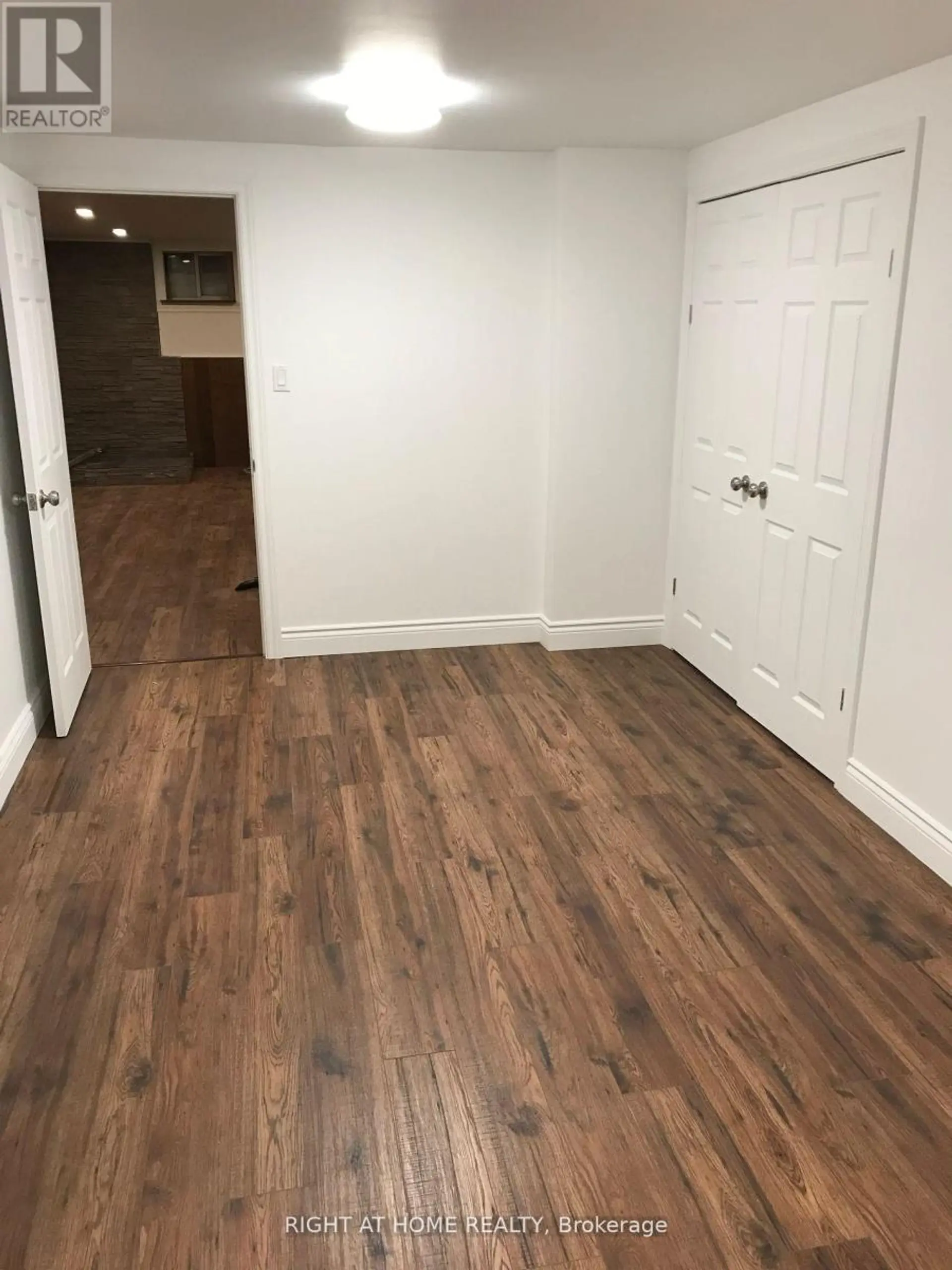 220 KING STREET - Image 17