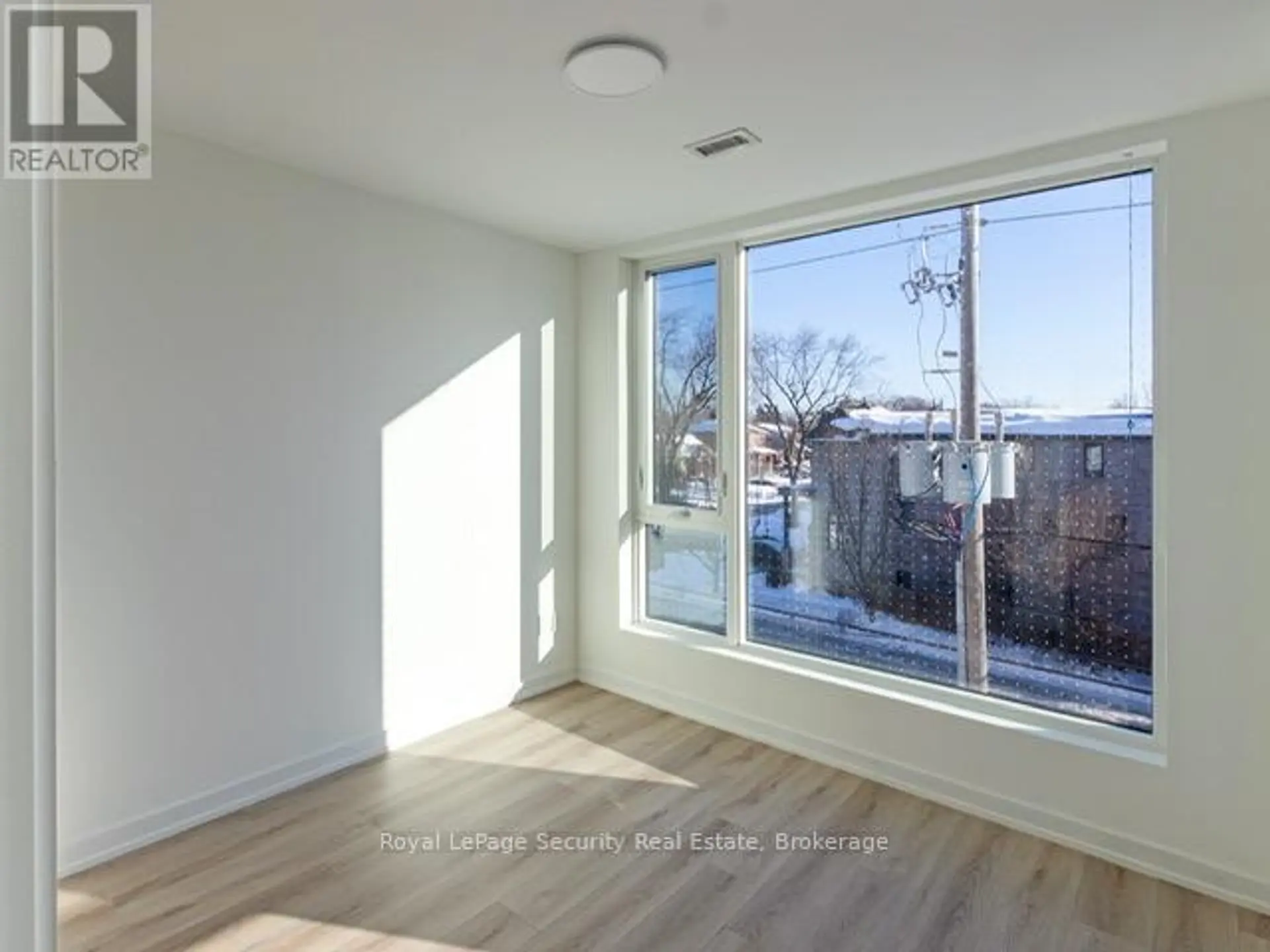 #301 722 MARLEE AVENUE - Image 8