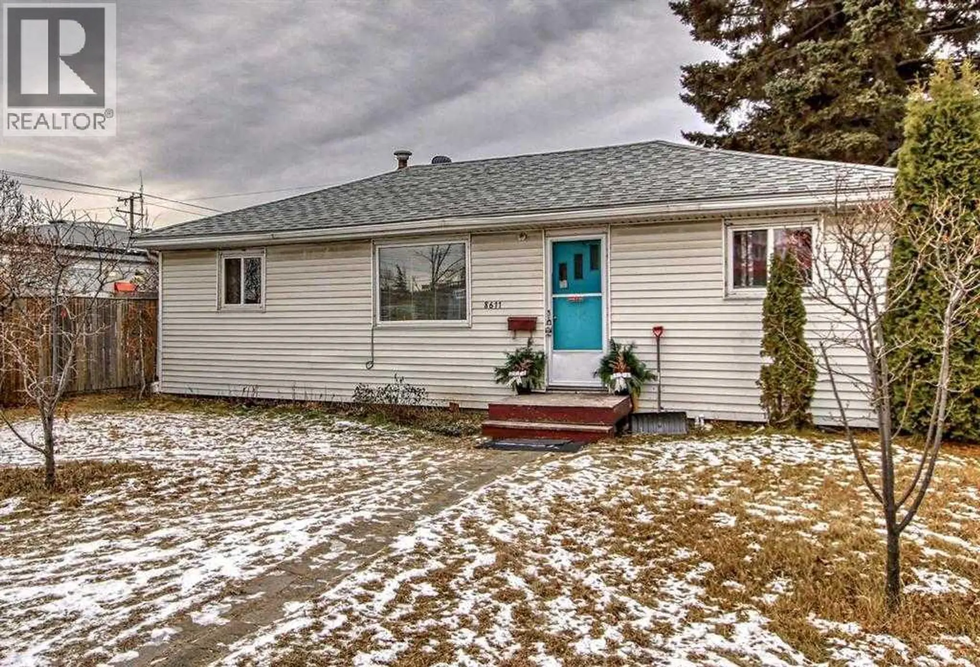 8611 47 AVENUE NW - Image 2