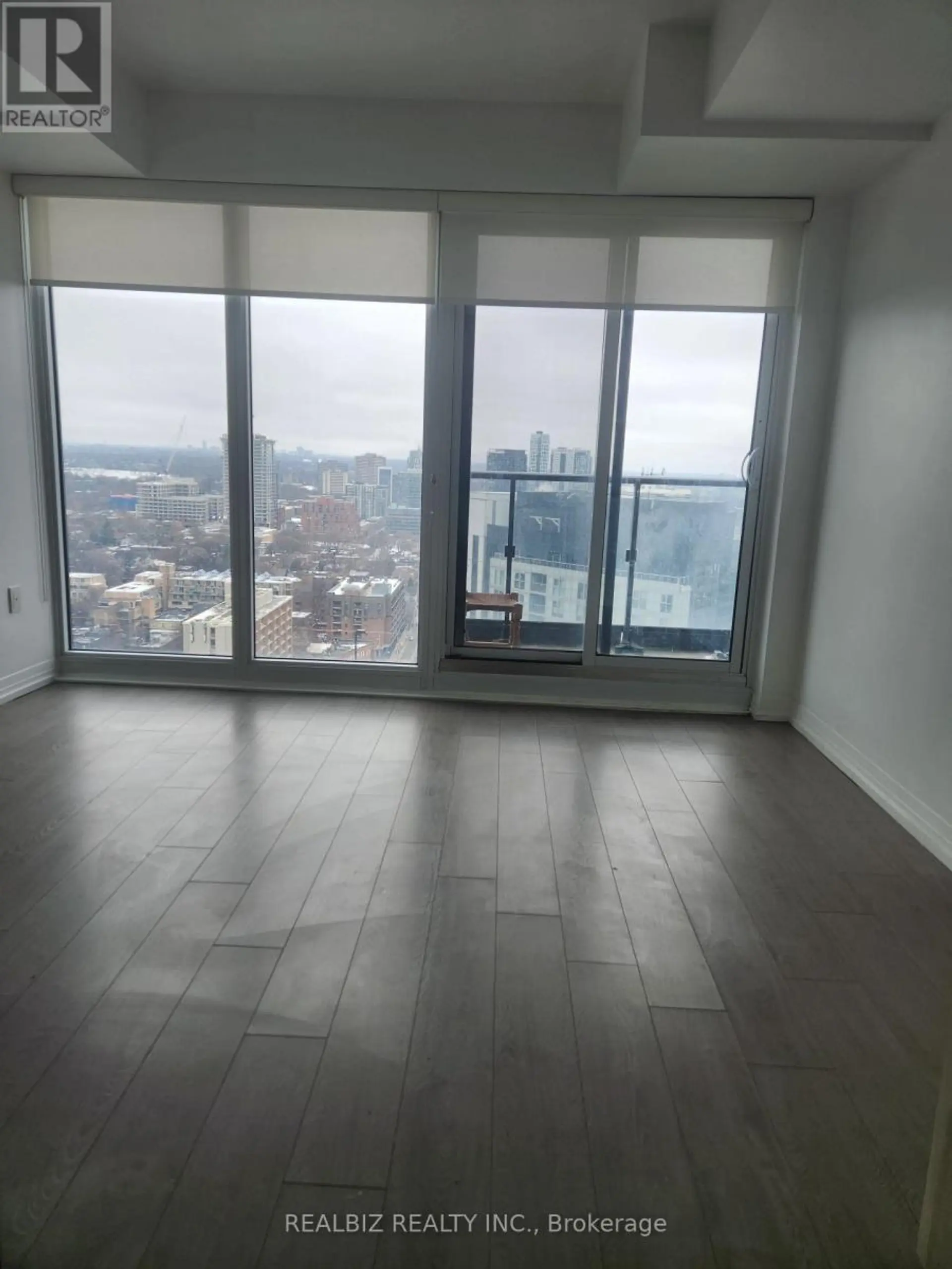 #2401 251 JARVIS STREET - Image 6
