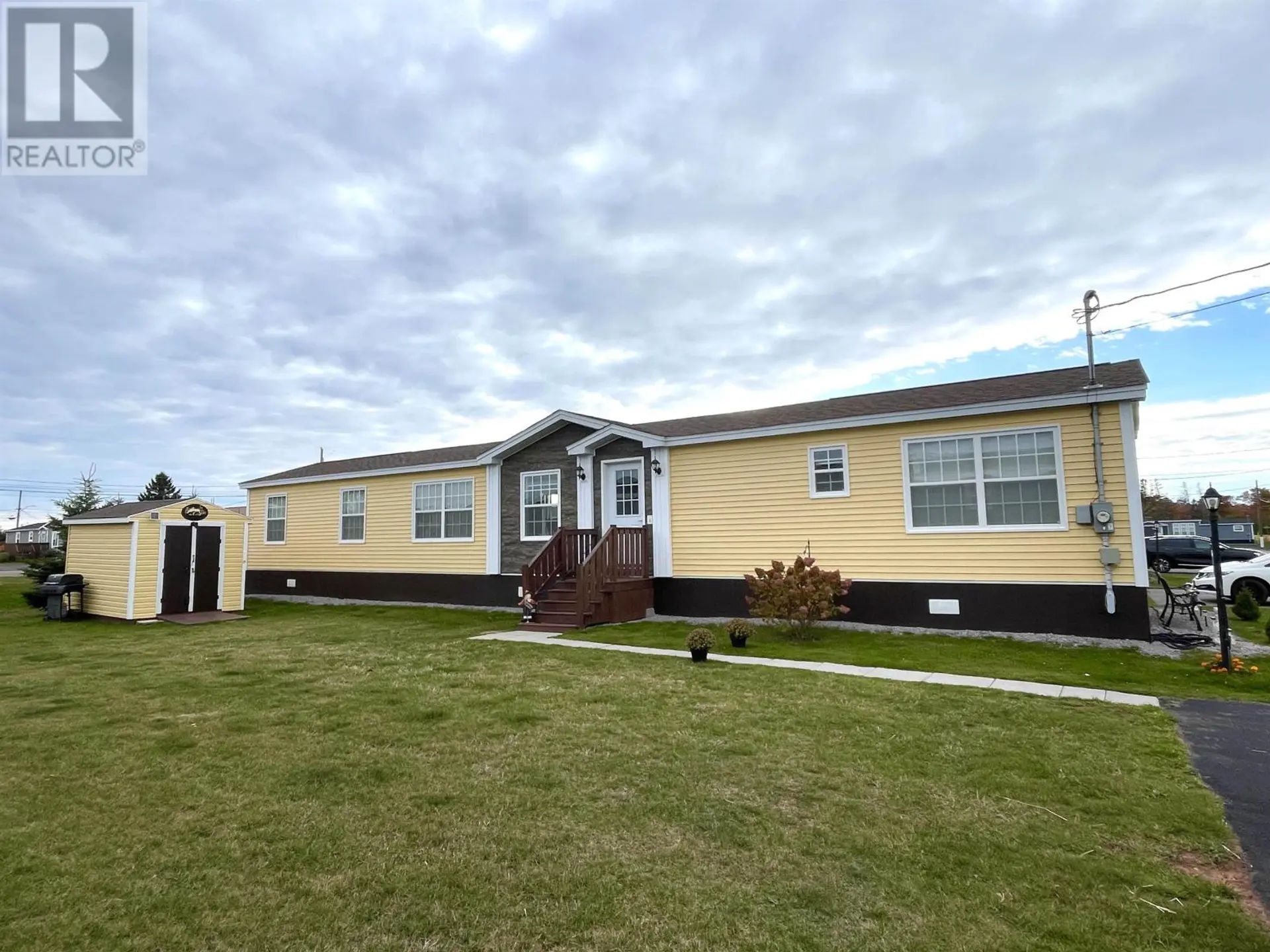 39 Watson Avenue - Image 1