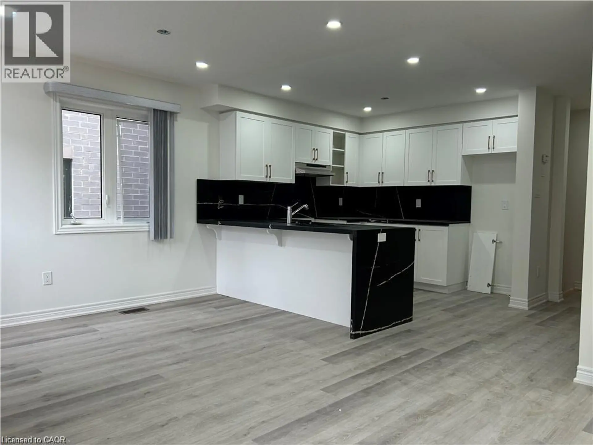73 DRYDEN Lane - Image 3