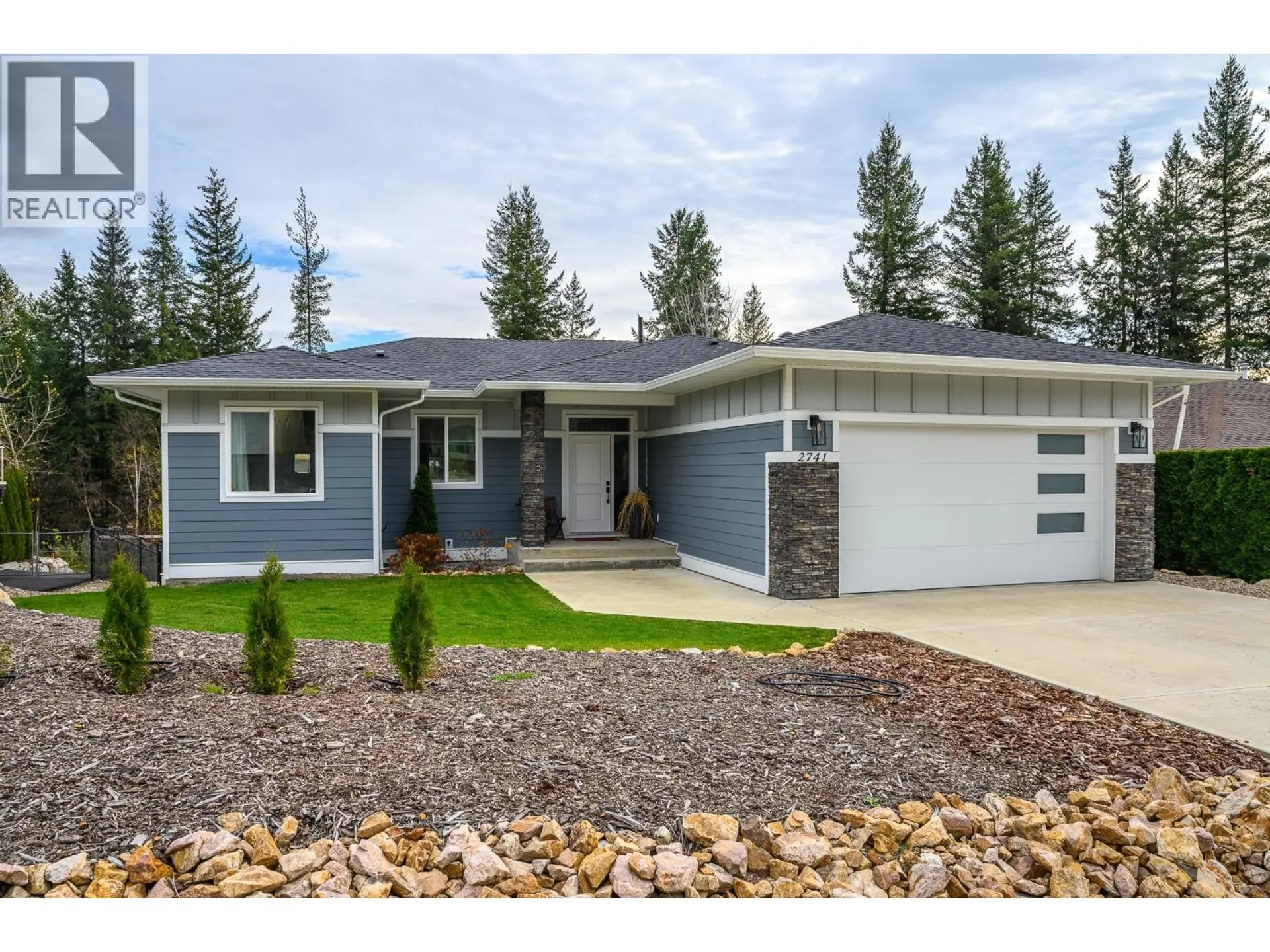 Property at 2741 Golf Course Drive, Blind Bay, BC