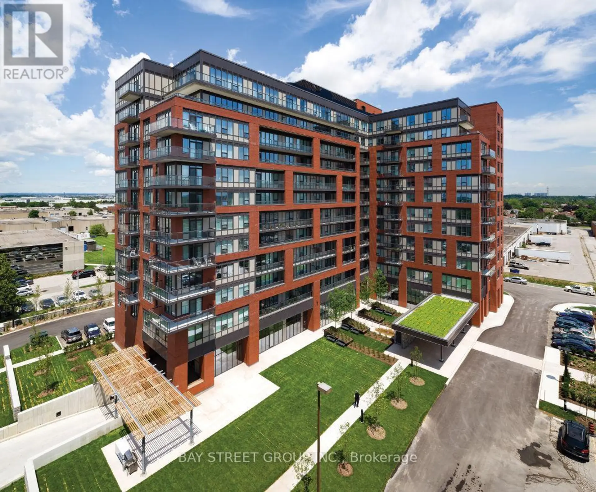 #218 1038 MCNICOLL AVENUE - Image 1