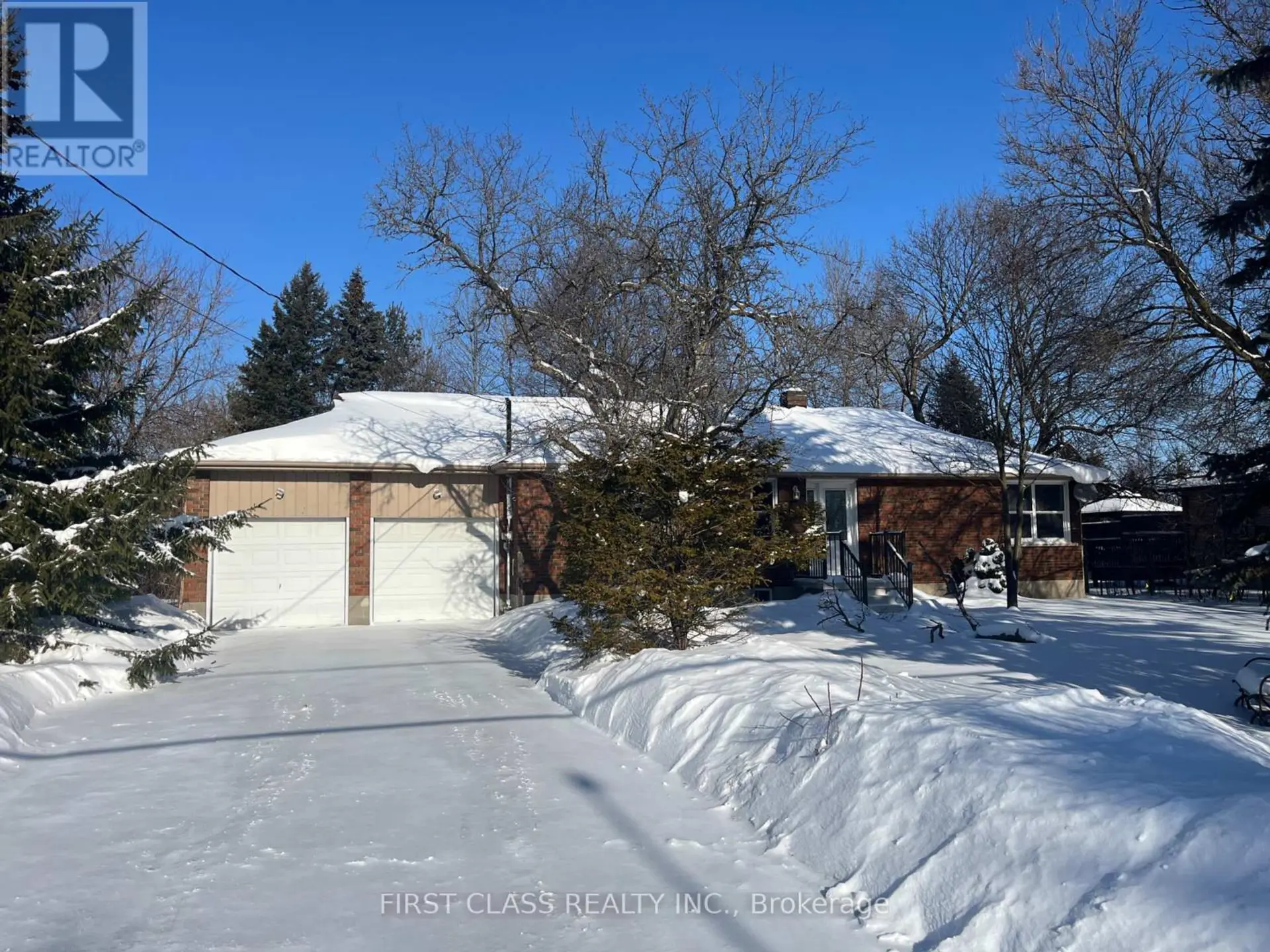 66 NORTH LAKE ROAD - Image 1