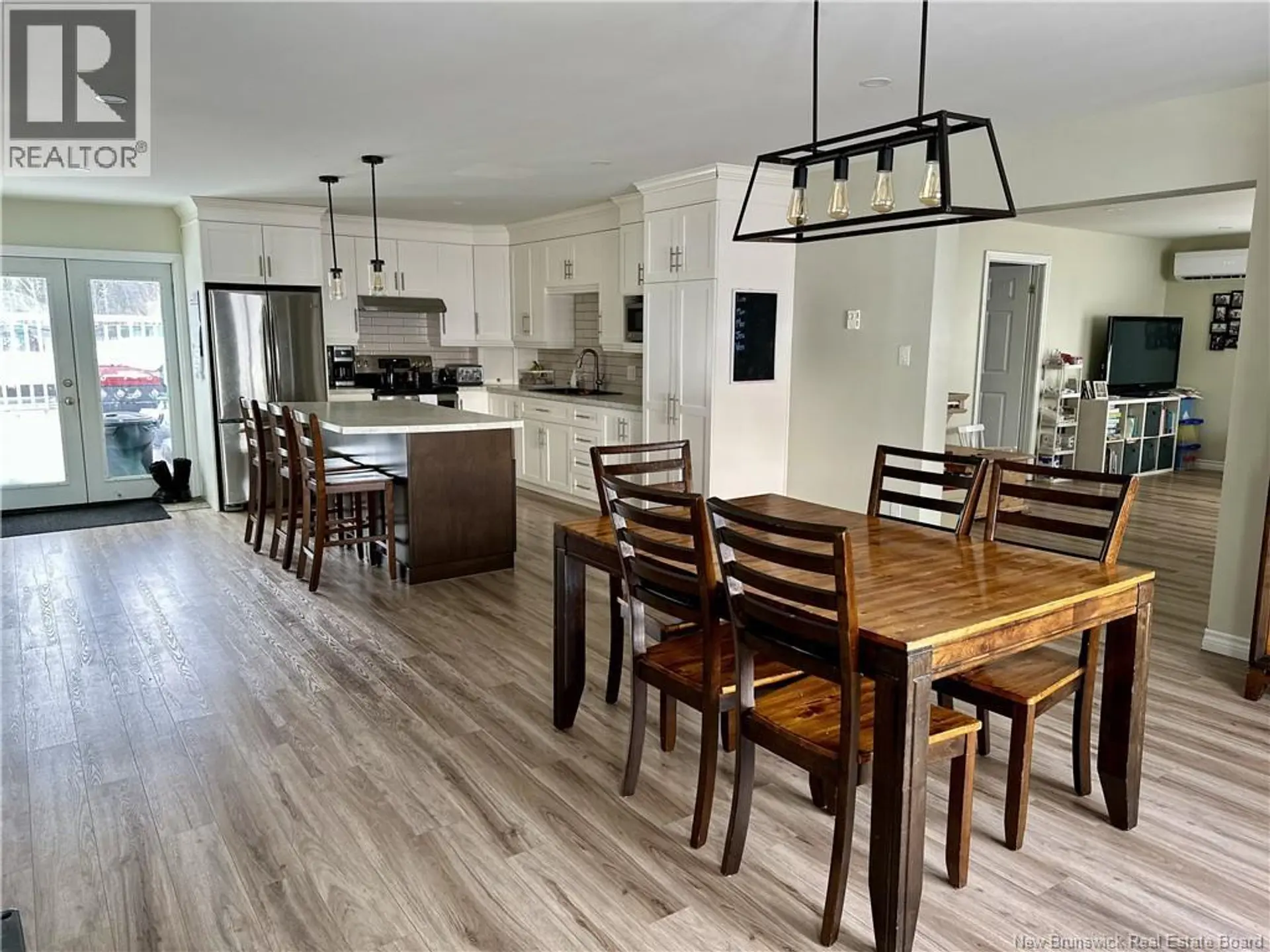 45 L'ANSE STREET - Image 3