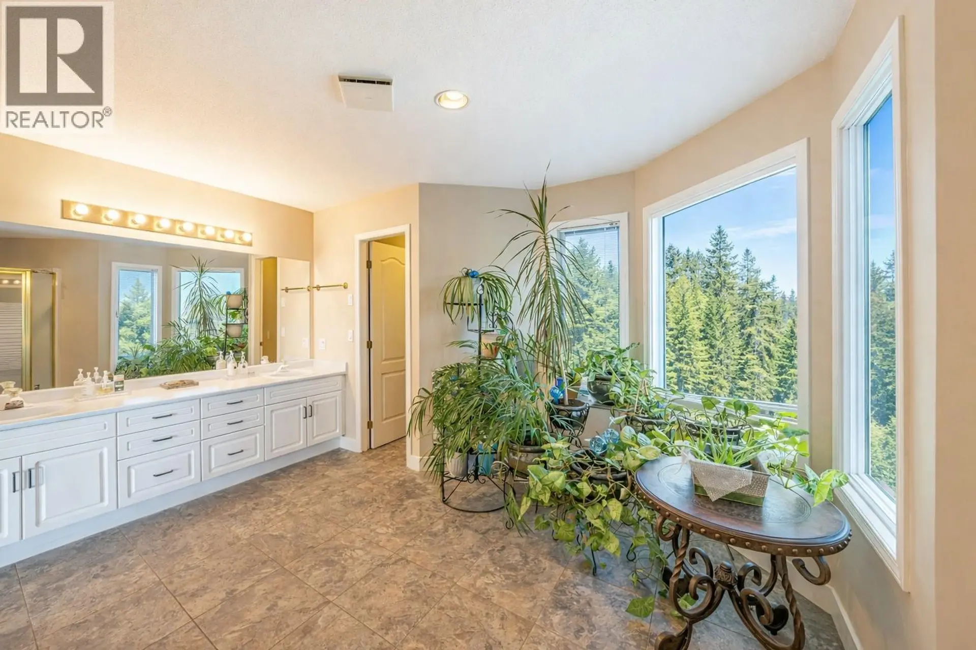 1465 West Kelowna Road - Image 13