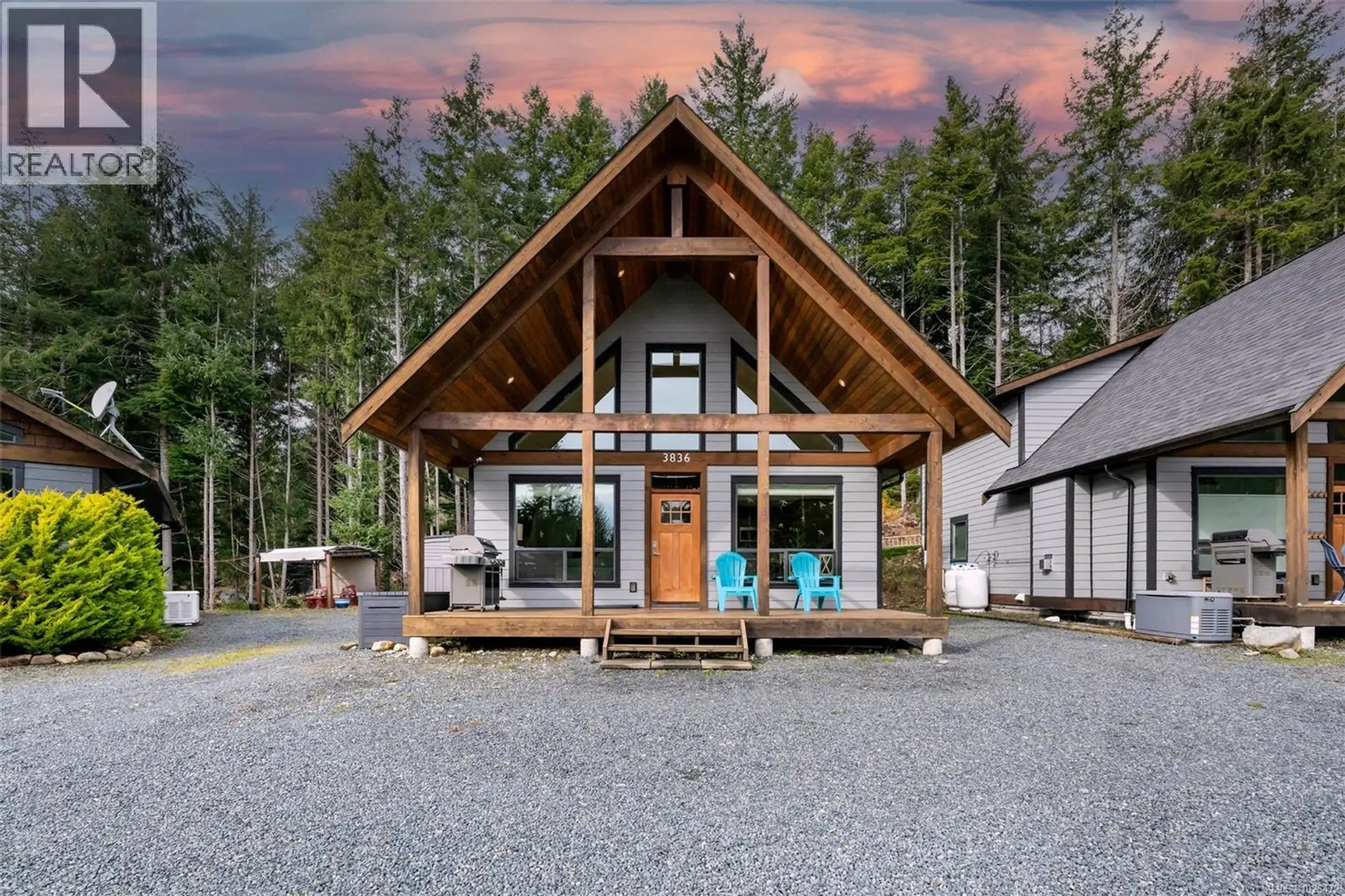 Property at 3836 Trailhead Dr, Sooke, BC
