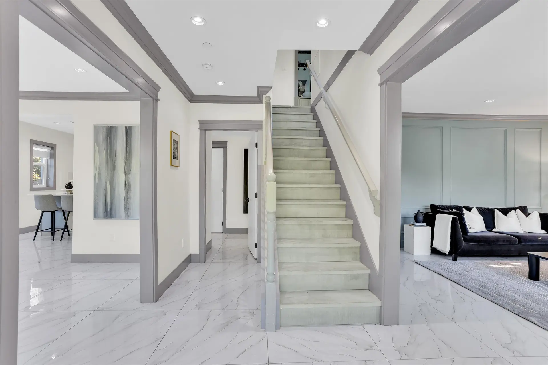 1008 E 24th Avenue - Image 3
