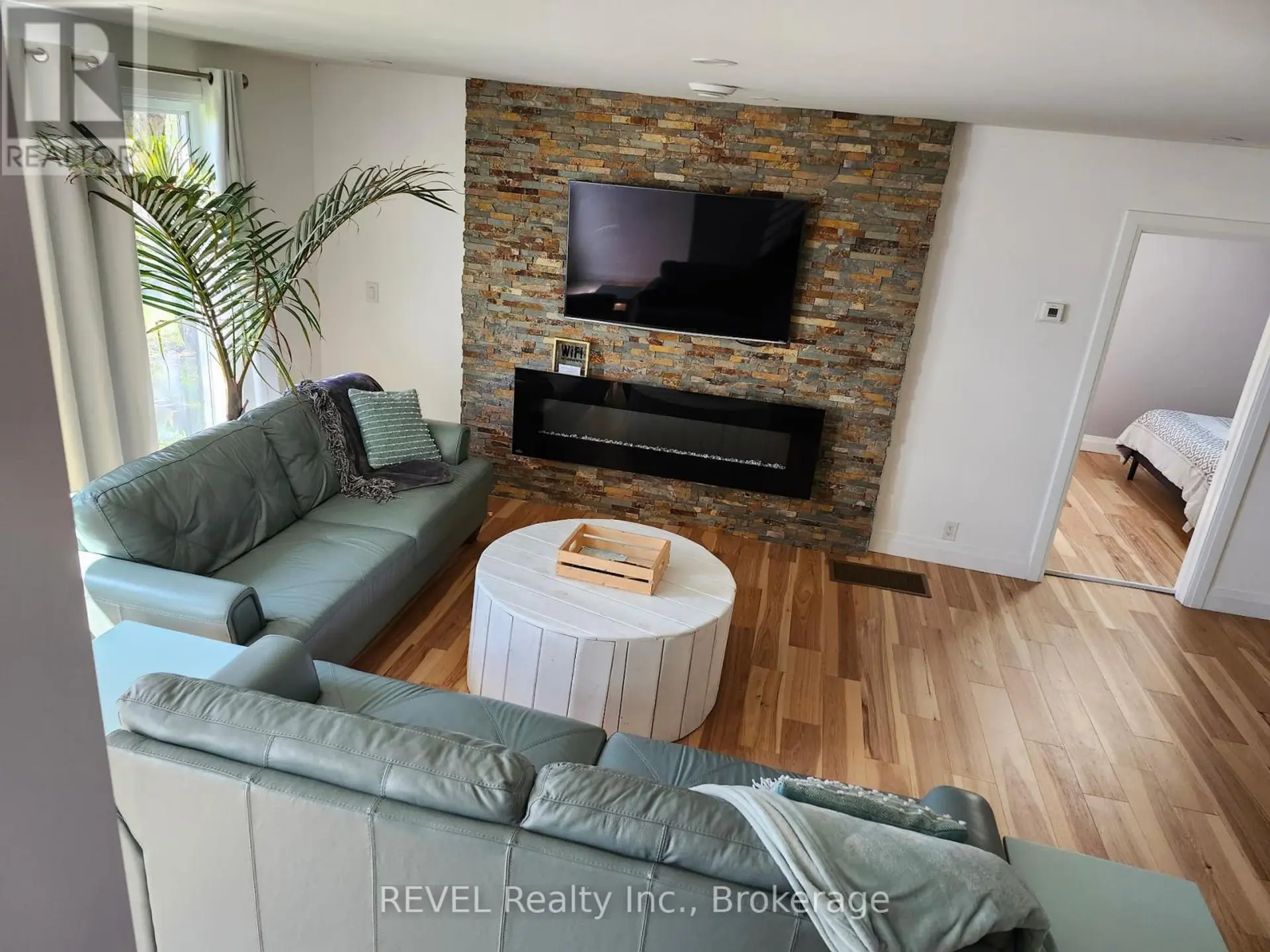 2507 NORTH SHORE DRIVE - Image 3
