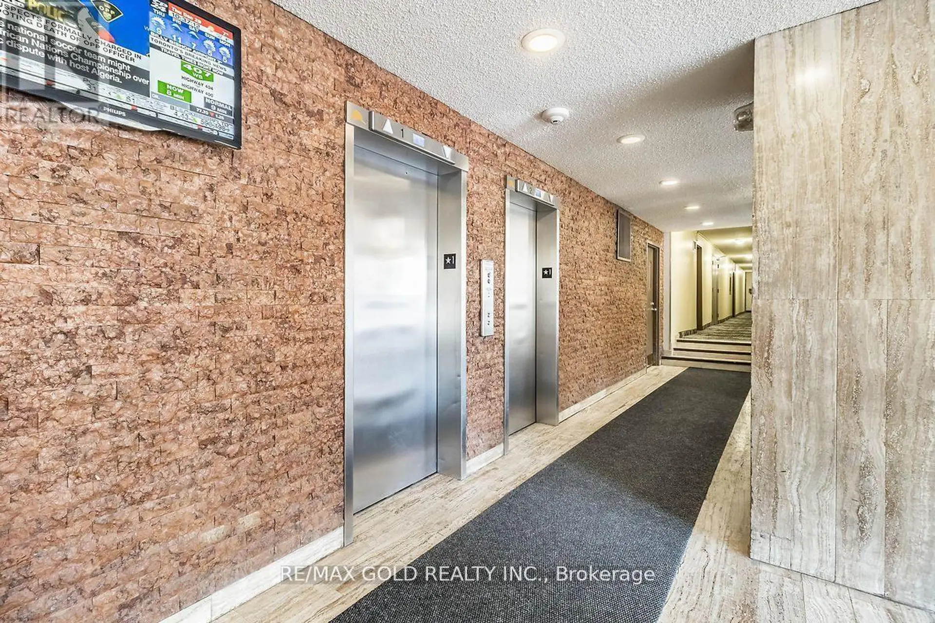 #405 335 DRIFTWOOD AVENUE - Image 3