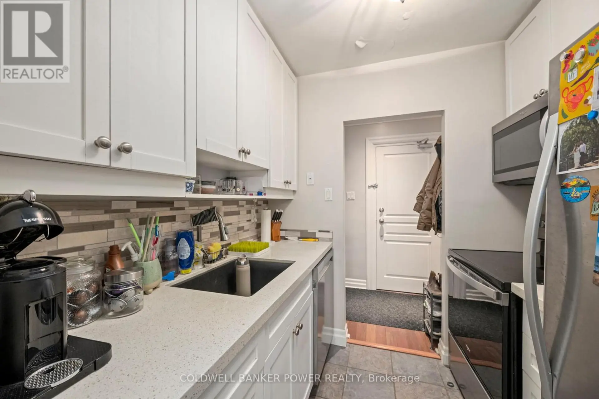 #403 570 WILLIAM STREET - Image 9