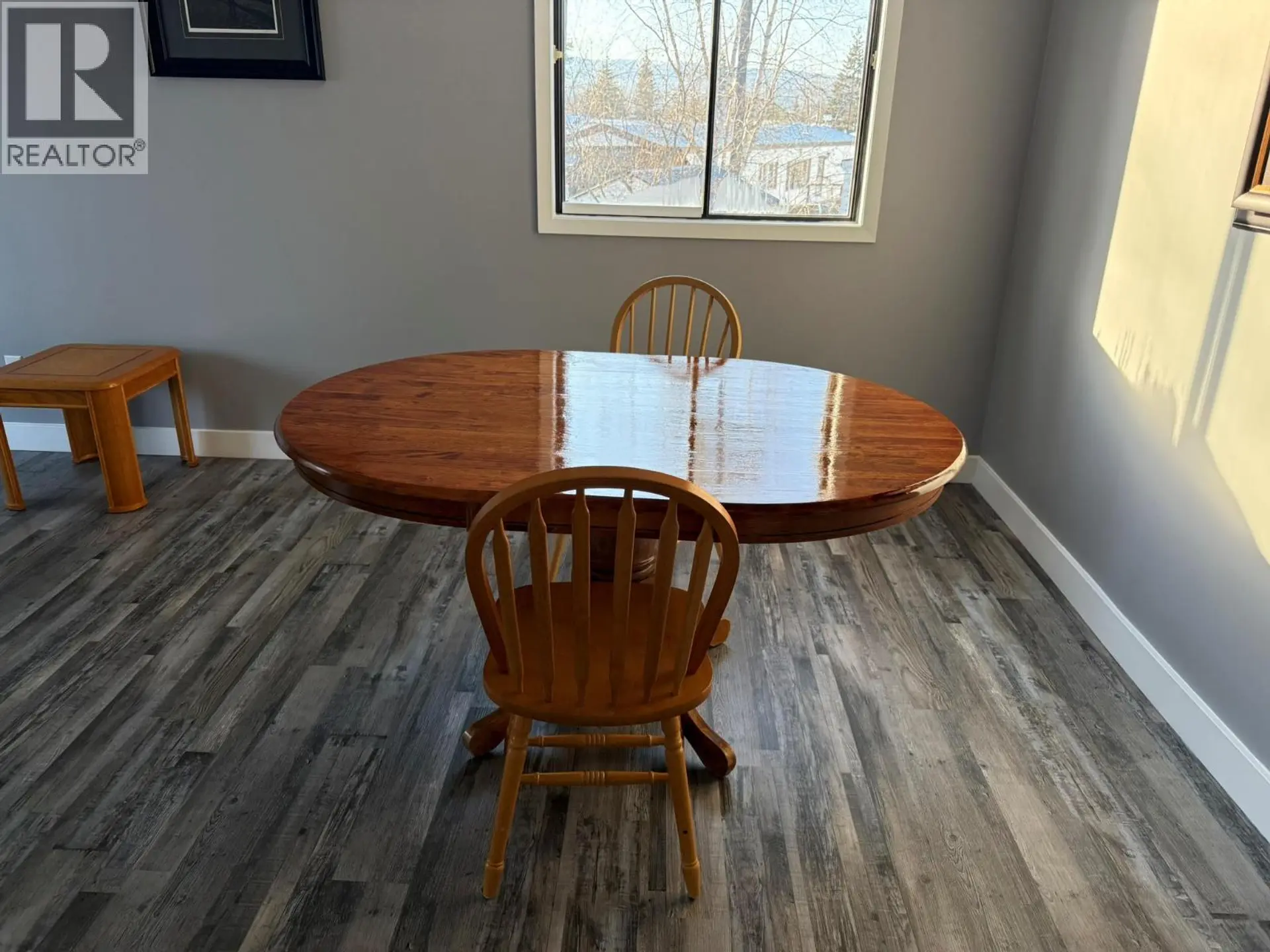 #205 212 Spieker Avenue - Image 3