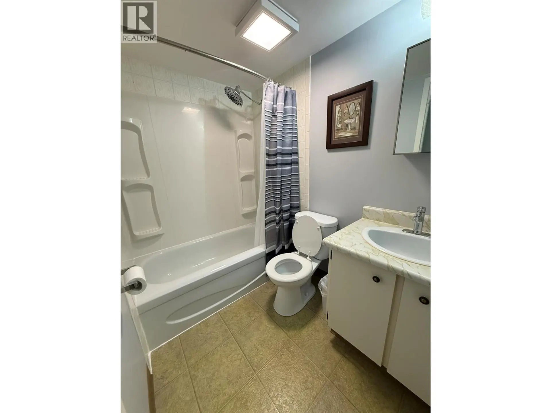 #205 212 Spieker Avenue - Image 17