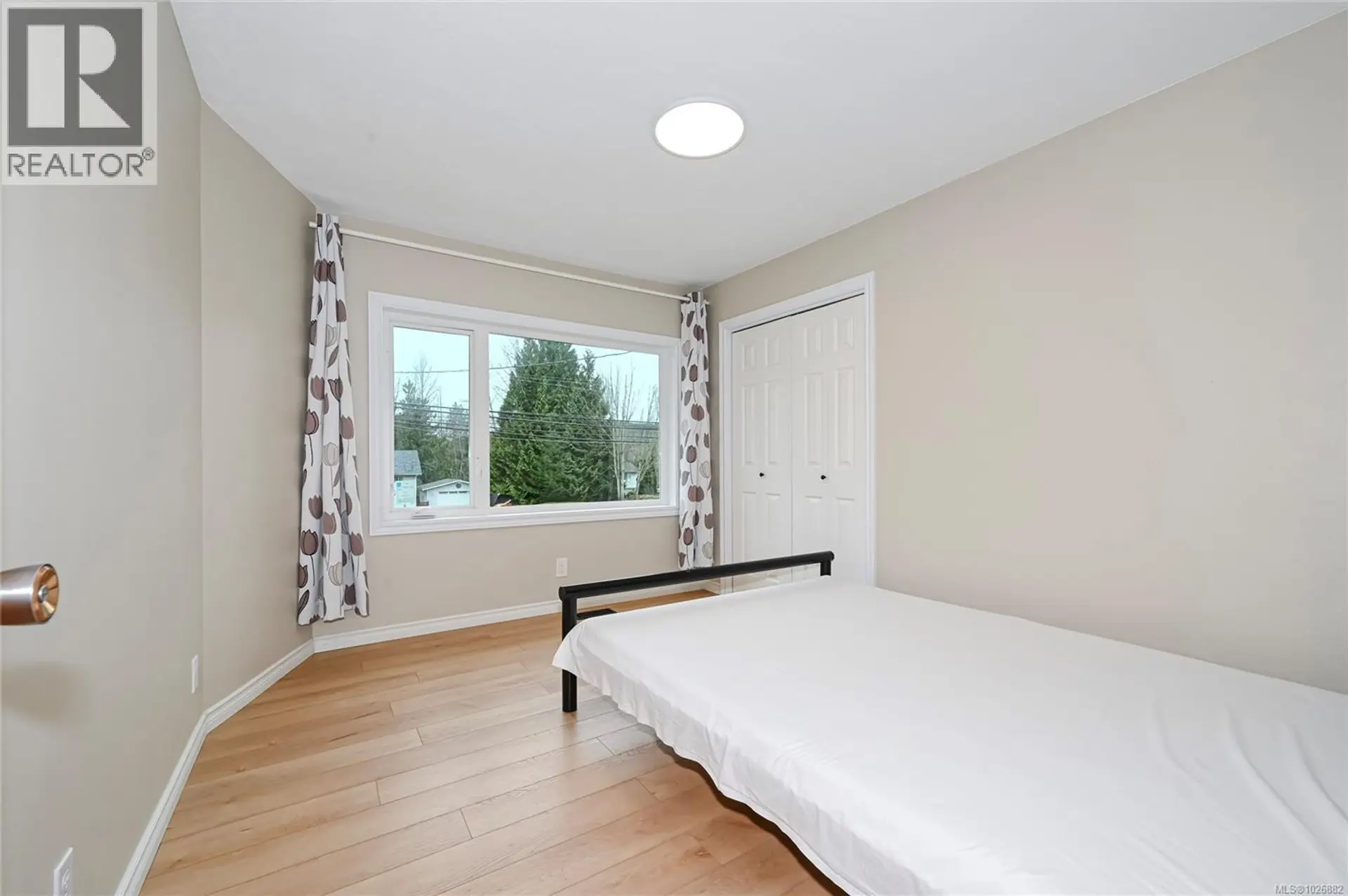 1667 Extension Rd - Image 4