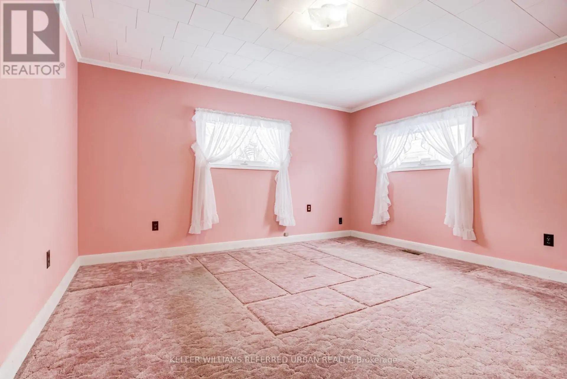 1300 MEREDITH AVENUE - Image 12