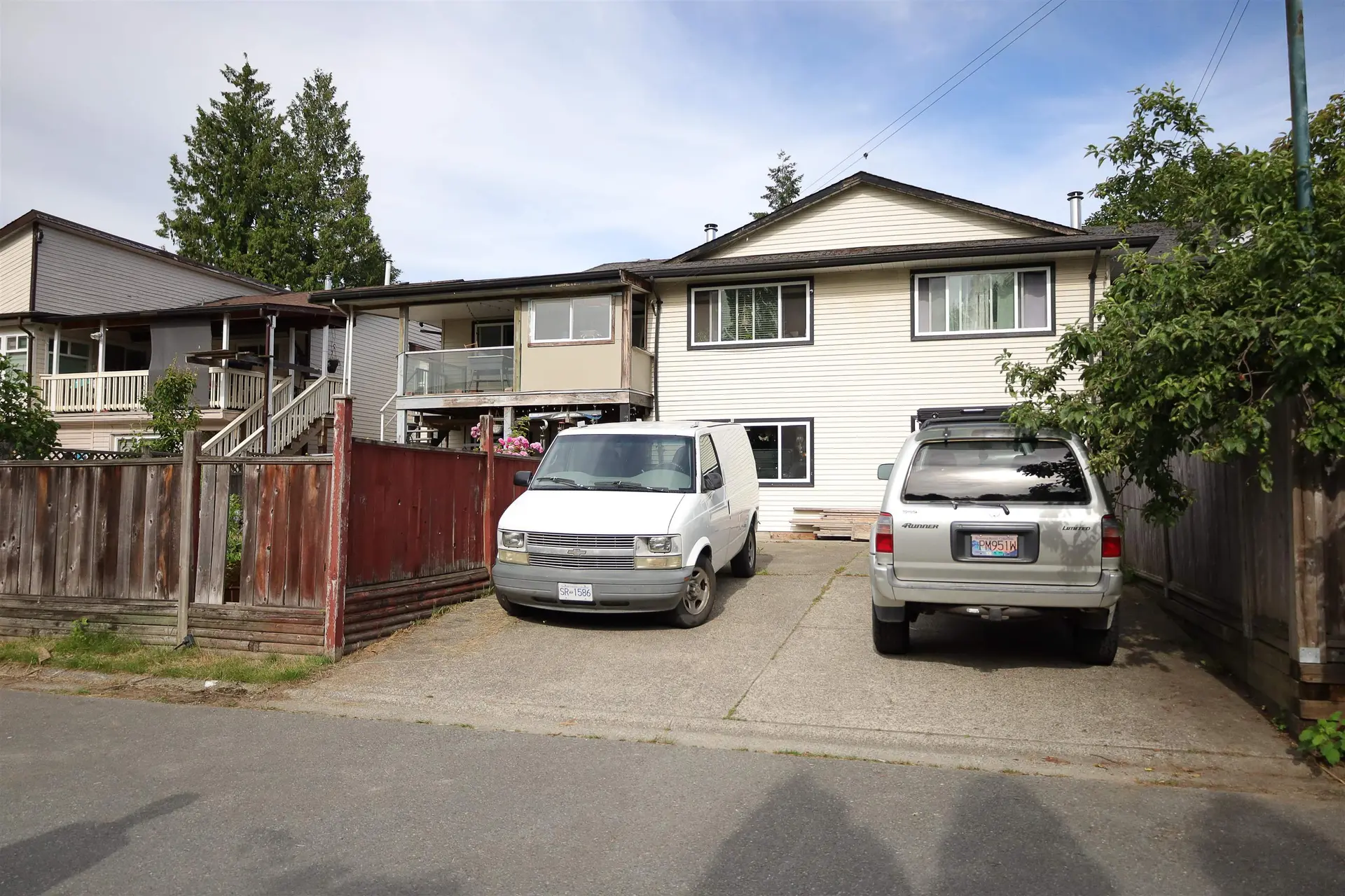 #10261 10263 144 Street - Image 10