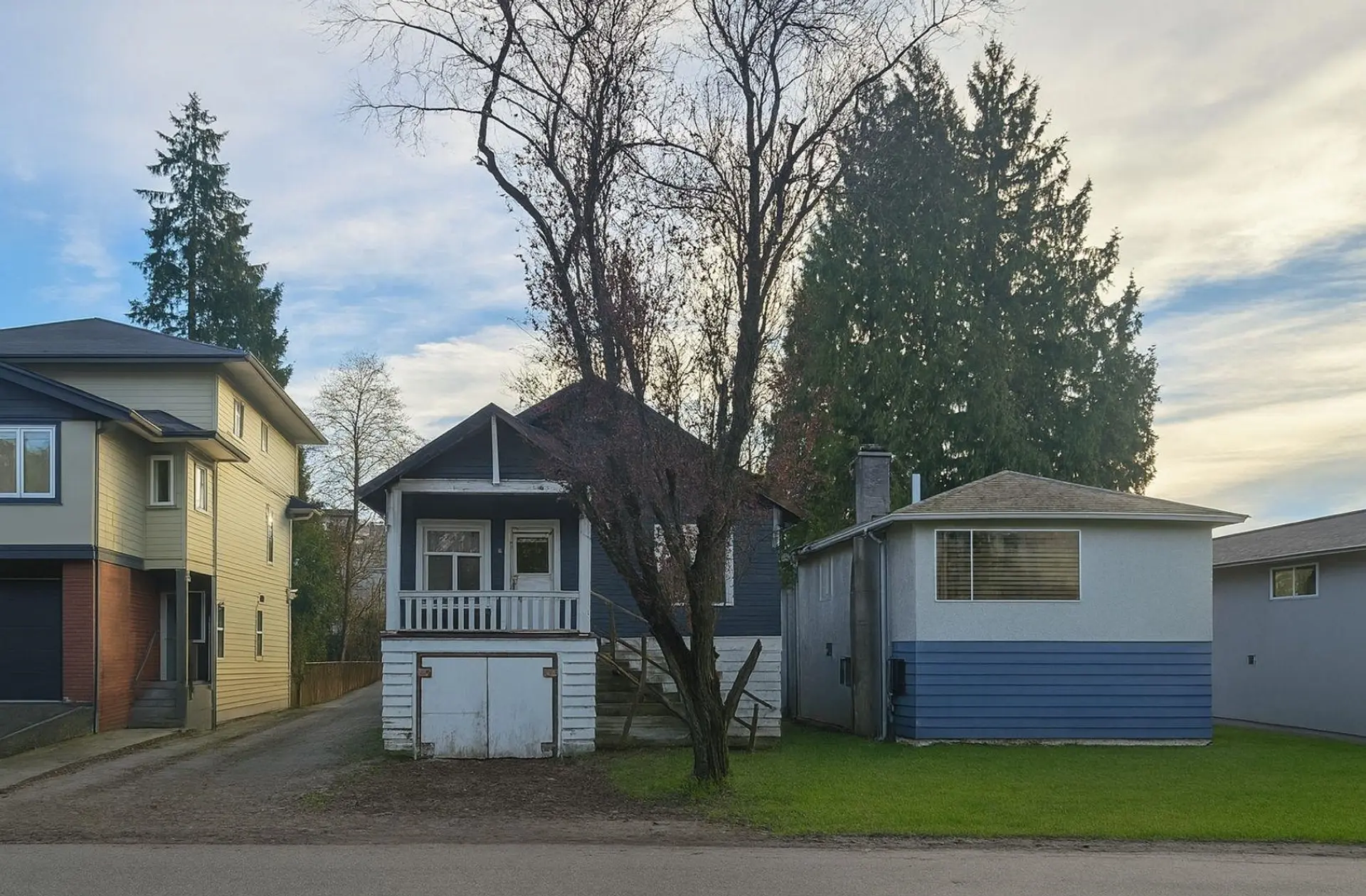 2272 Kelly Avenue - Image 3