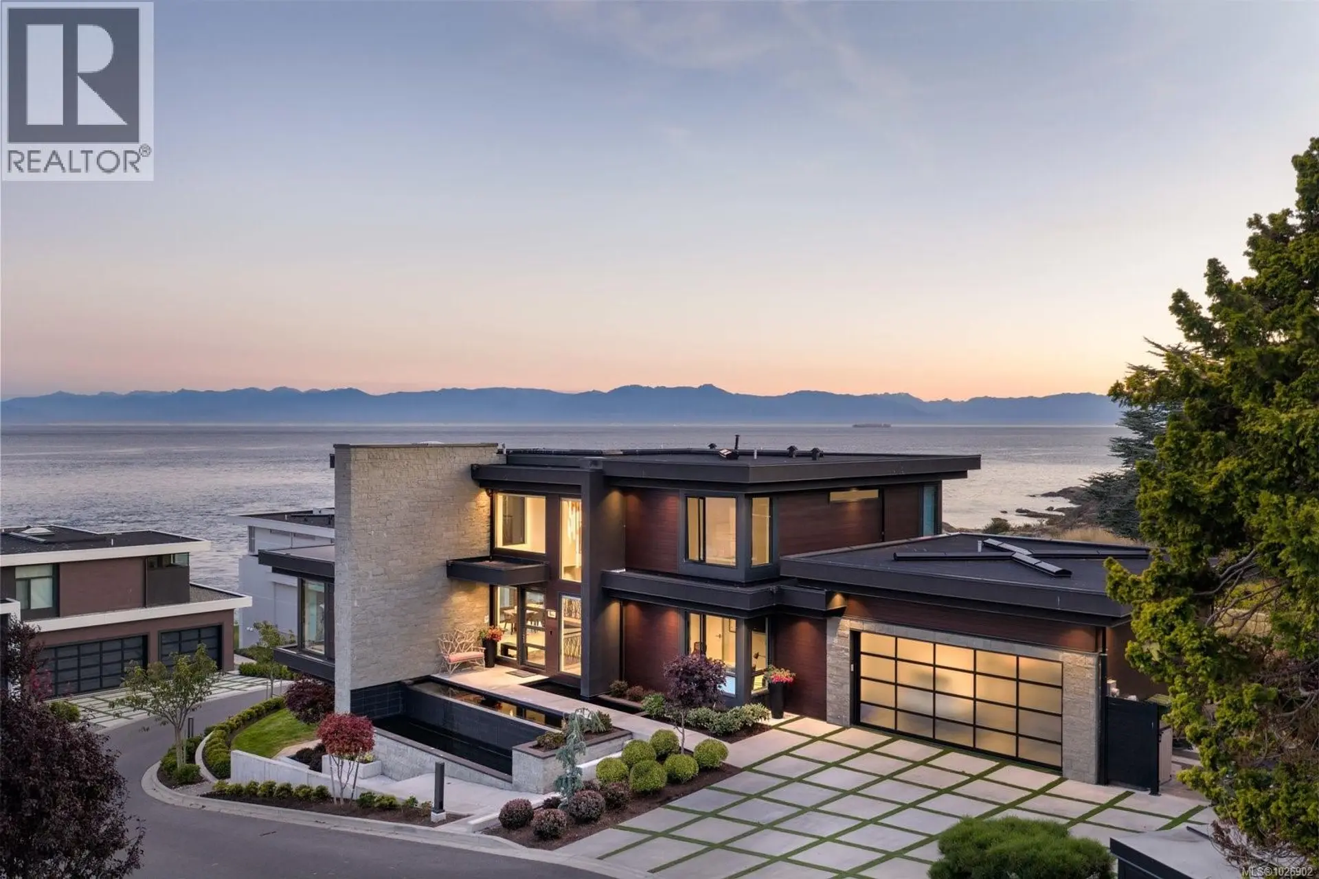 Property at 231 Hidden Pt, Oak Bay, BC