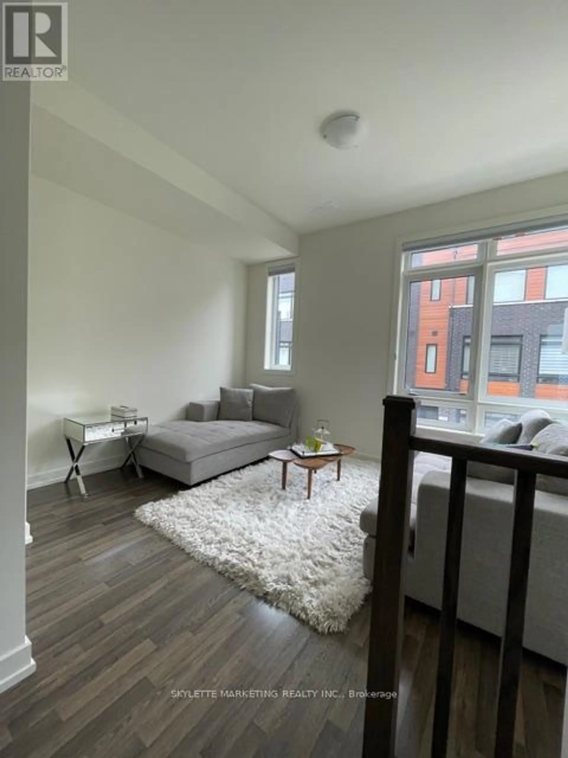 #67 370B RED MAPLE ROAD - Image 10