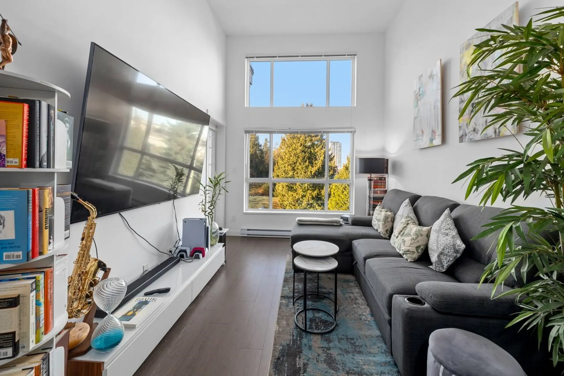 Property at #405 10688 140 Street, Surrey, BC