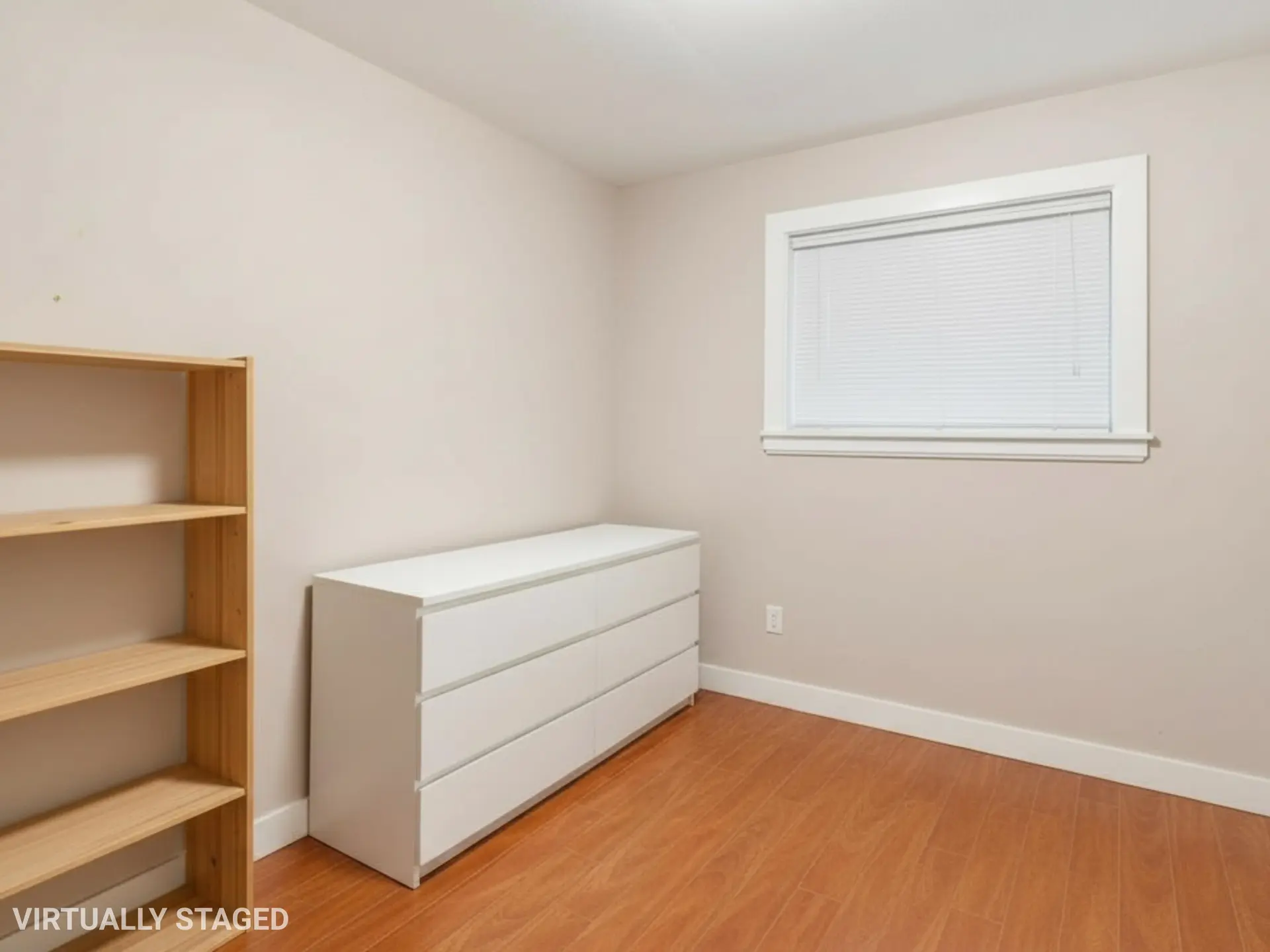 1389 E 54th Avenue - Image 13