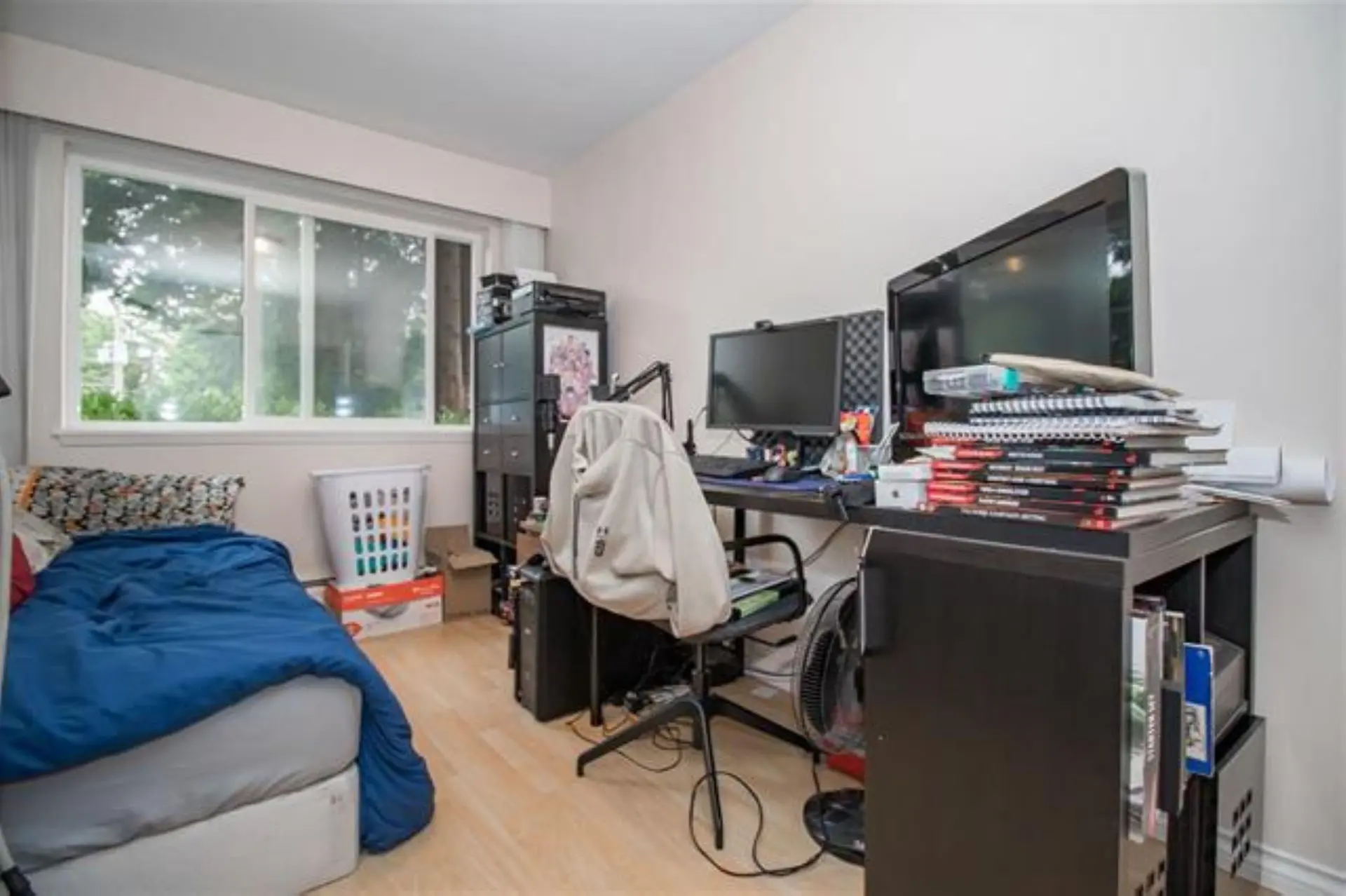 #102 5770 Hastings Street - Image 12