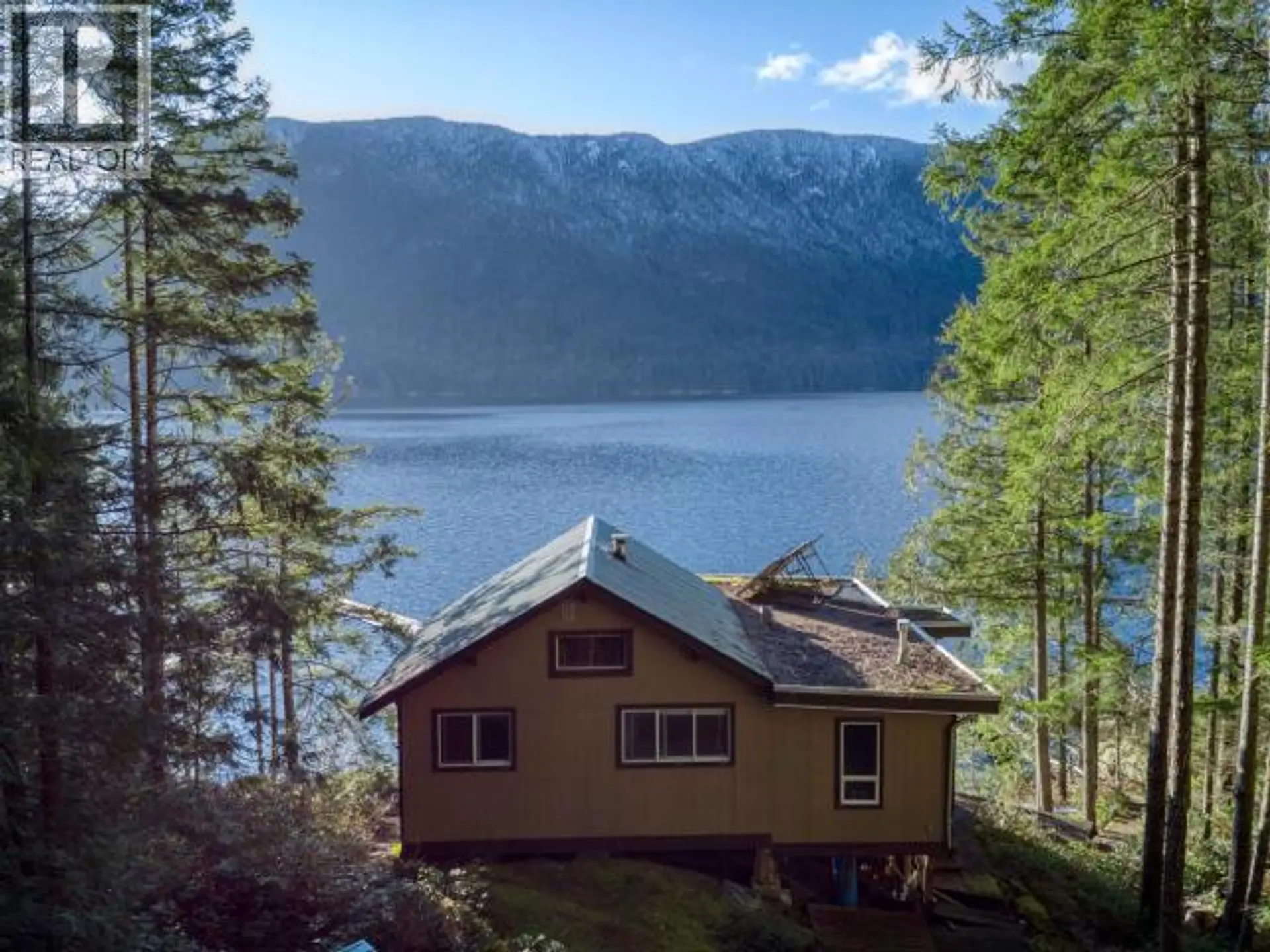 Property at 9302 POWELL LAKE, Powell River, BC