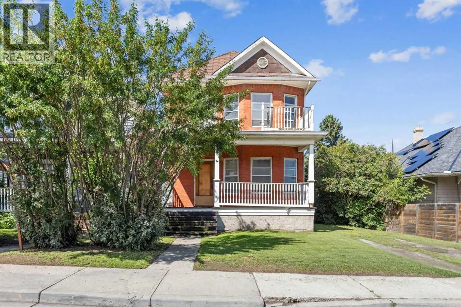 1823 18A STREET SW - Image 2