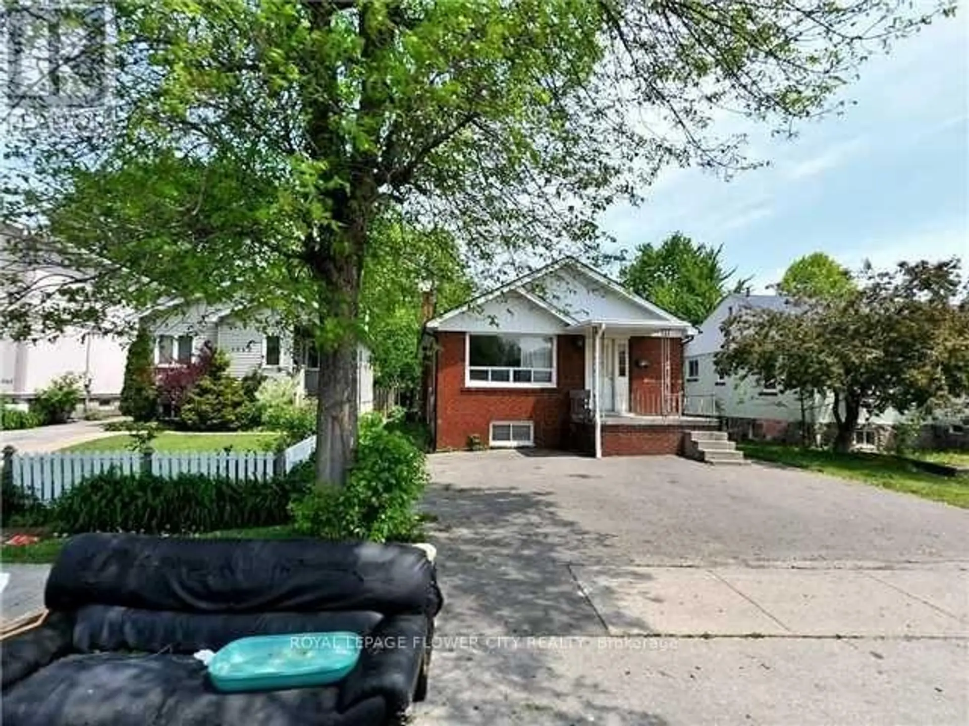 1041 CAWTHRA ROAD - Image 1