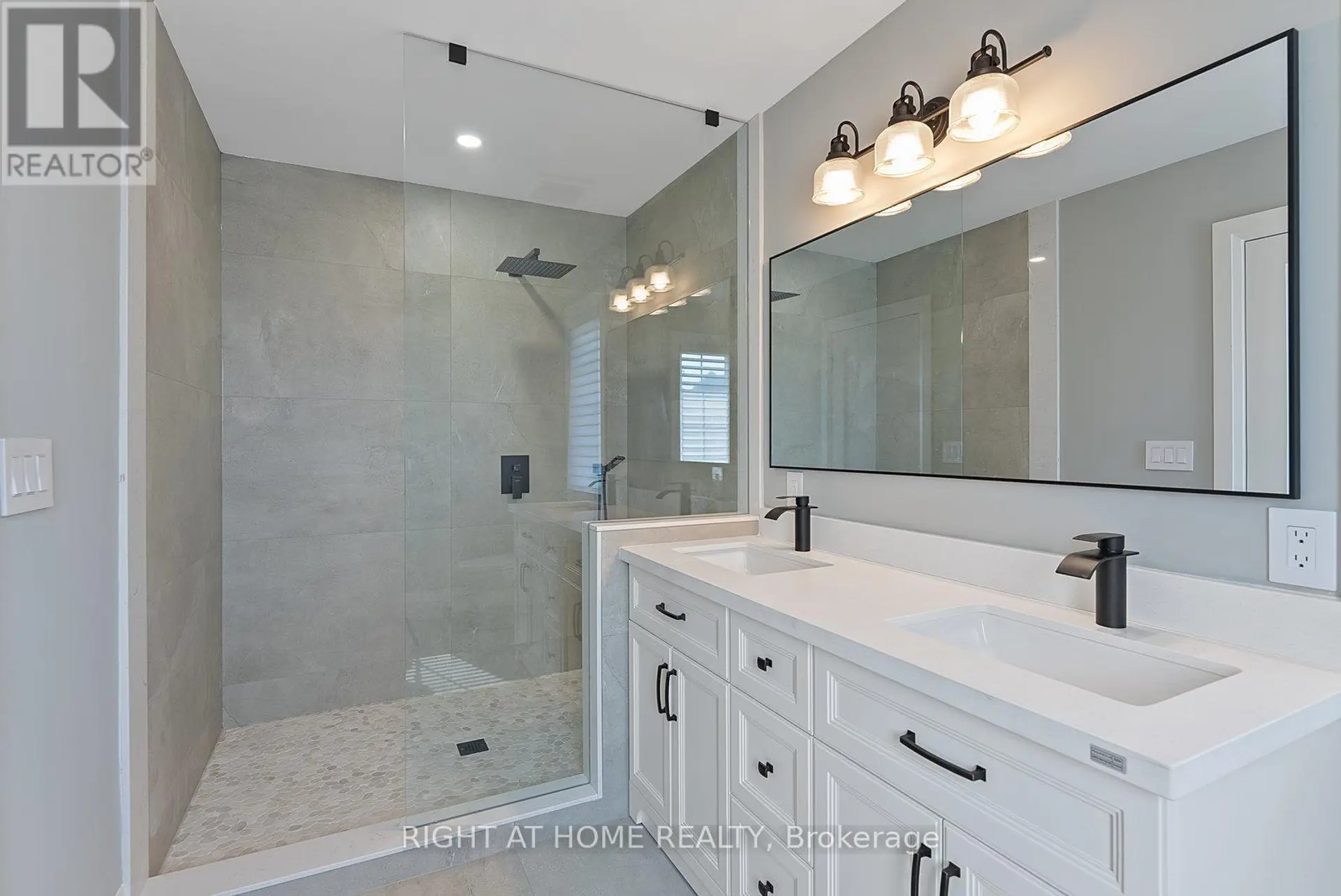 10 RIVERWOOD TERRACE - Image 7